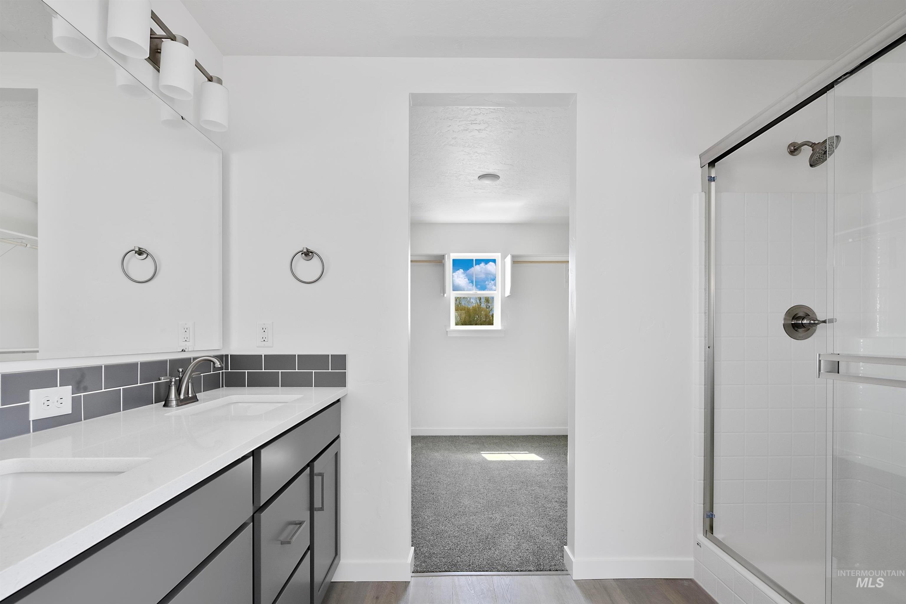 1585 SW Silverstone (Cypress)