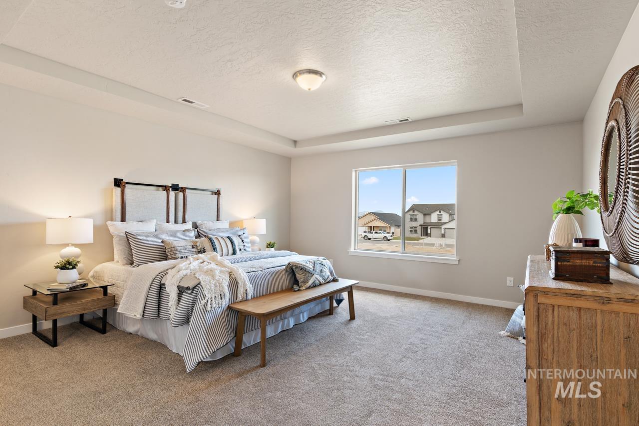 7668 E Westing House (Topaz)