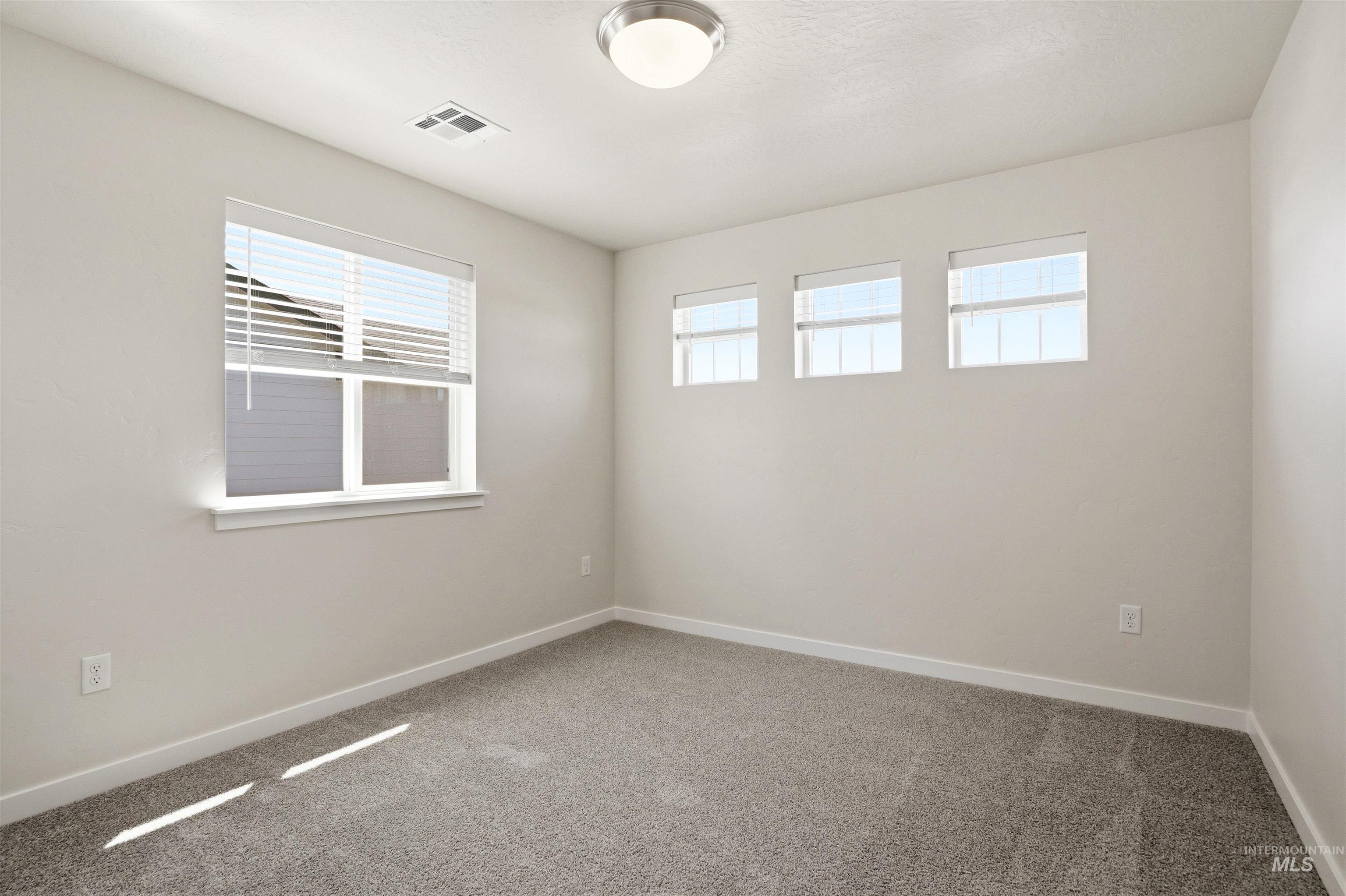 338 W Omphale St.