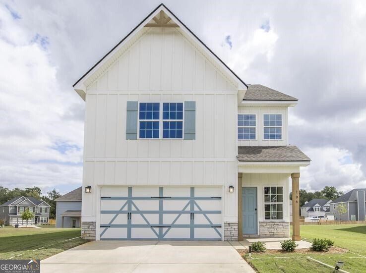 Hunter - Lake Forest: Perry, Georgia - Hughston Homes