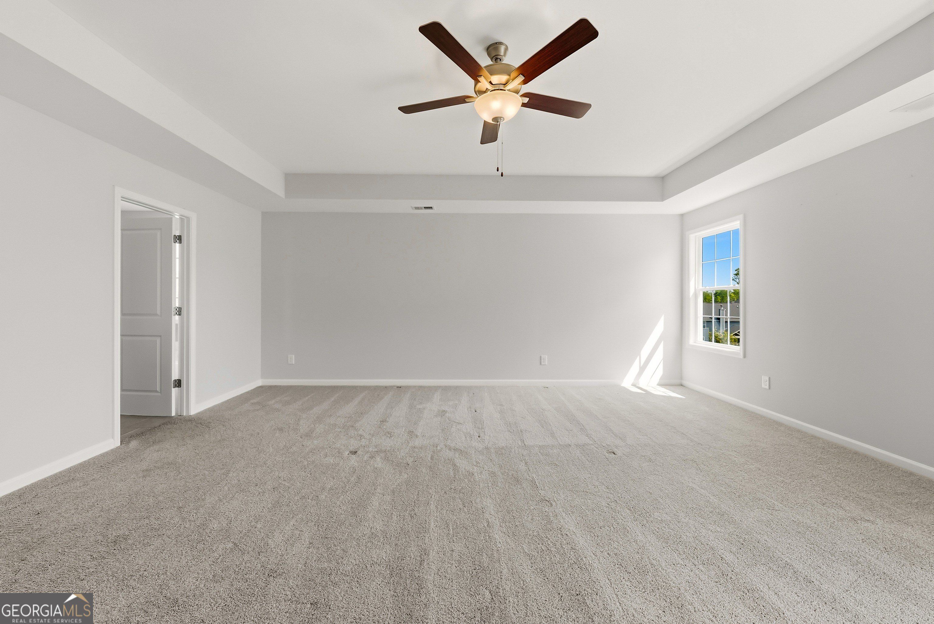 2001 Hereford Lane Unit 33. Columbus, GA 31904