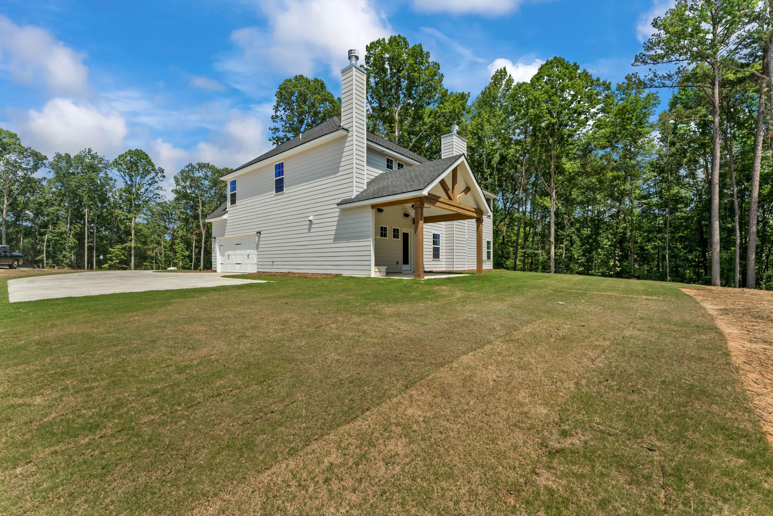 105 Beaver Creek Way. Lagrange, GA 30241