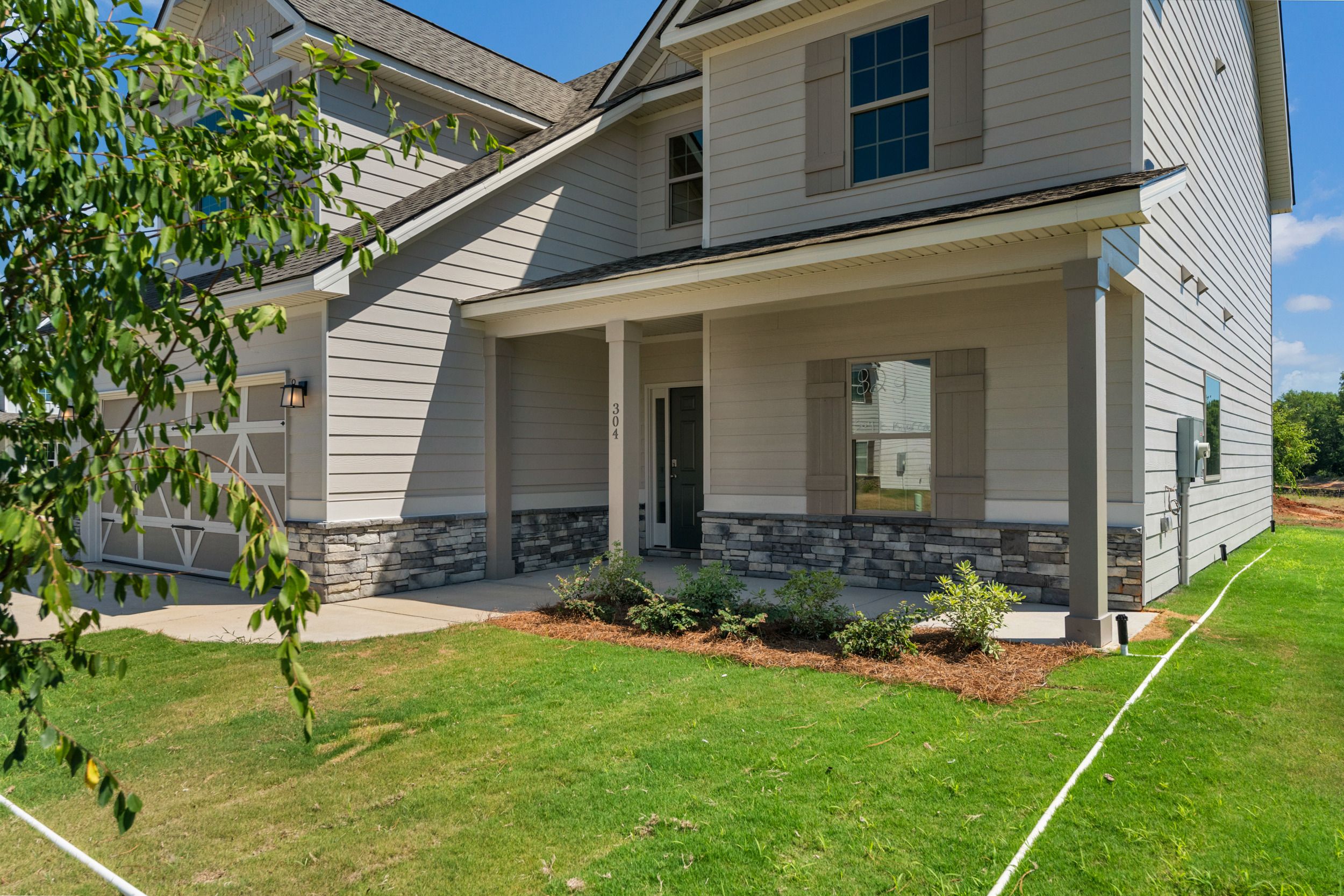 105 Beaver Creek Way. Lagrange, GA 30241