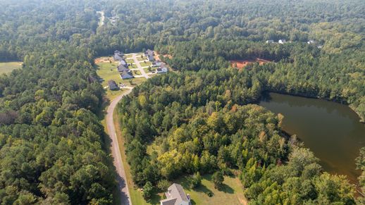 Clifton Ridge Community