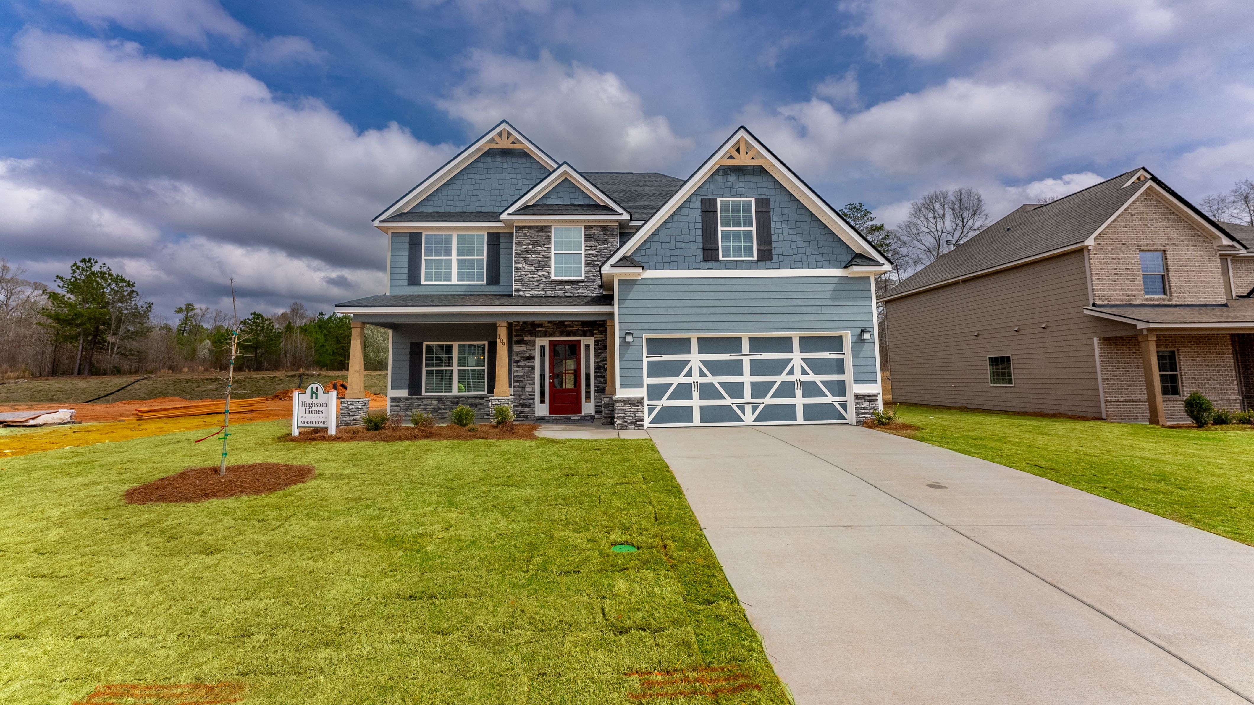 105 Beaver Creek Way. Lagrange, GA 30241