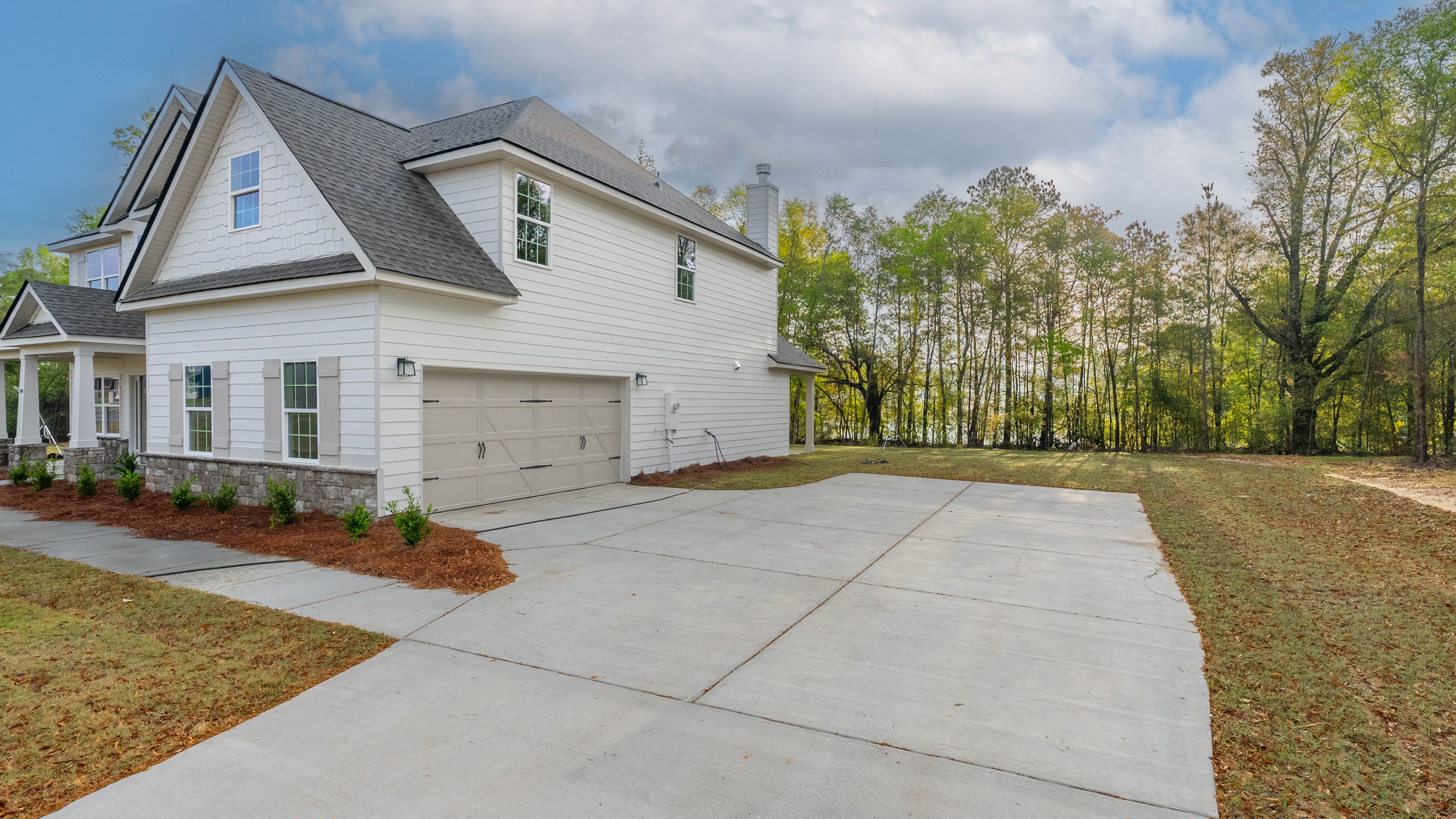 2 Heartland Boulevard. Fort Mitchell, AL 36856