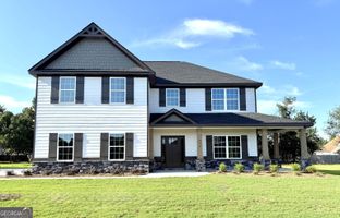 Cannaberra - Knob Hill: Warner Robins, Georgia - Hughston Homes