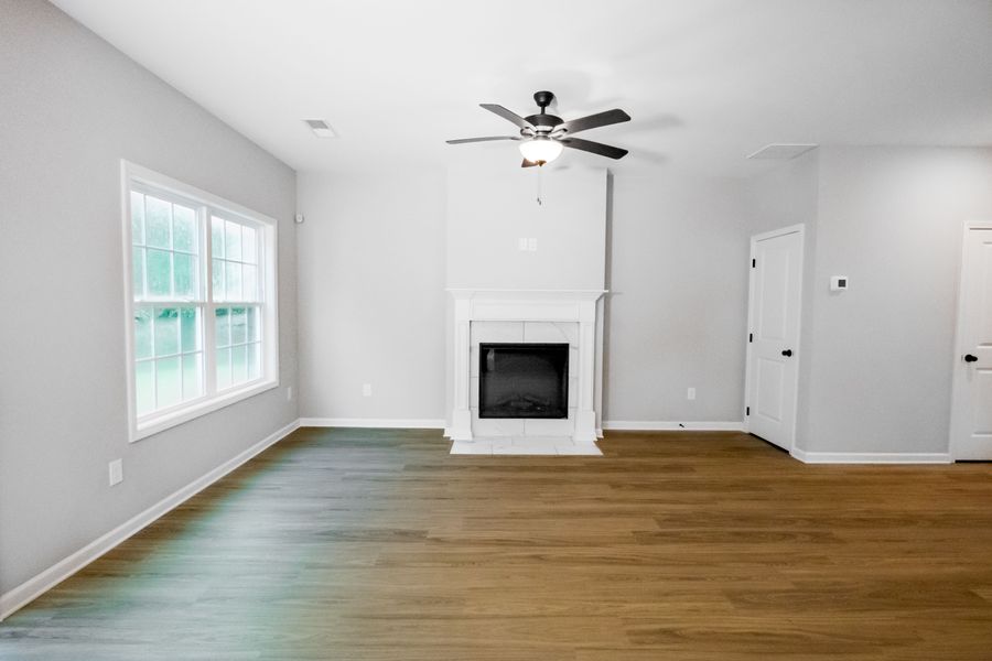 18 Heartland Boulevard (Hunter)