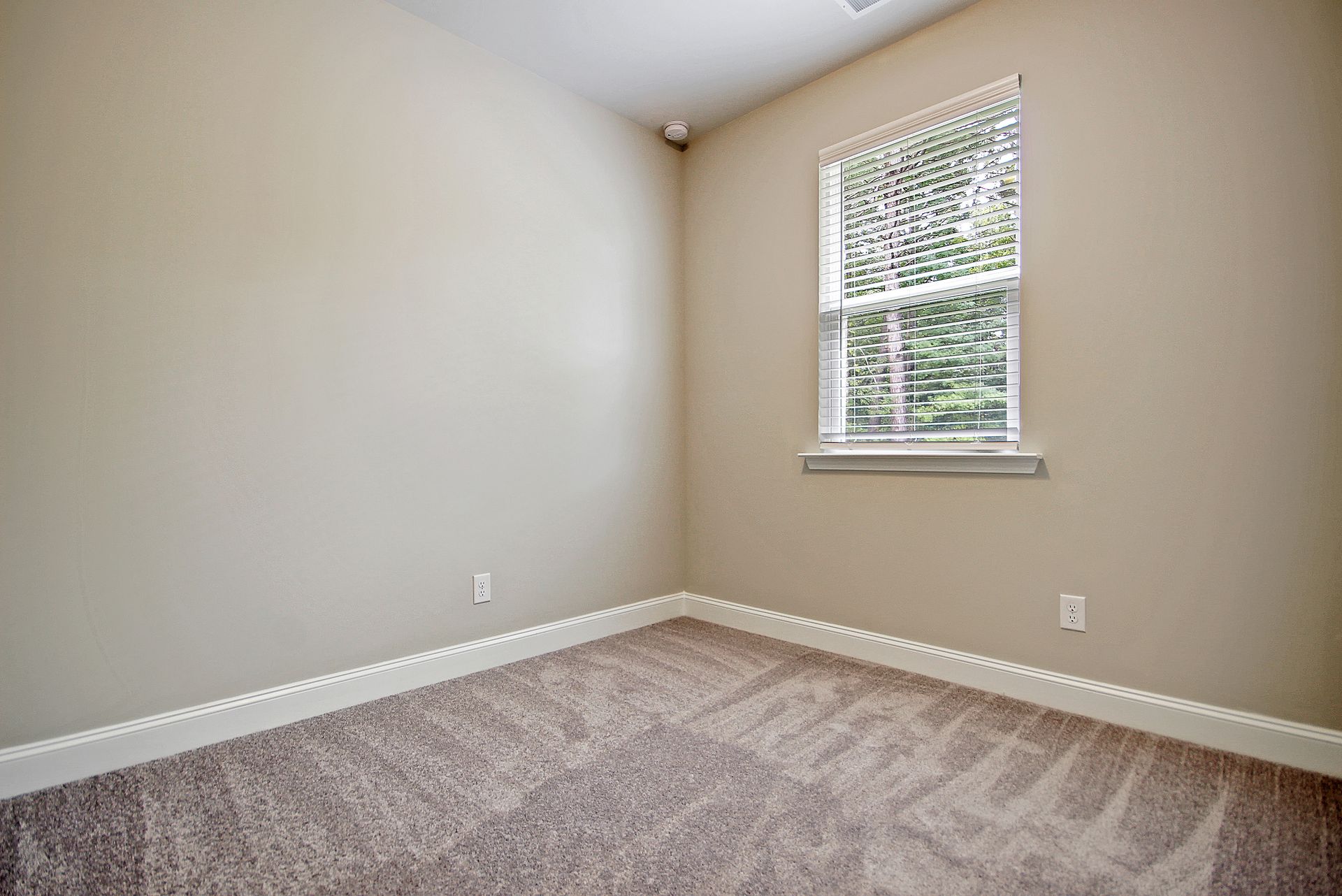 Henry Bedroom 2