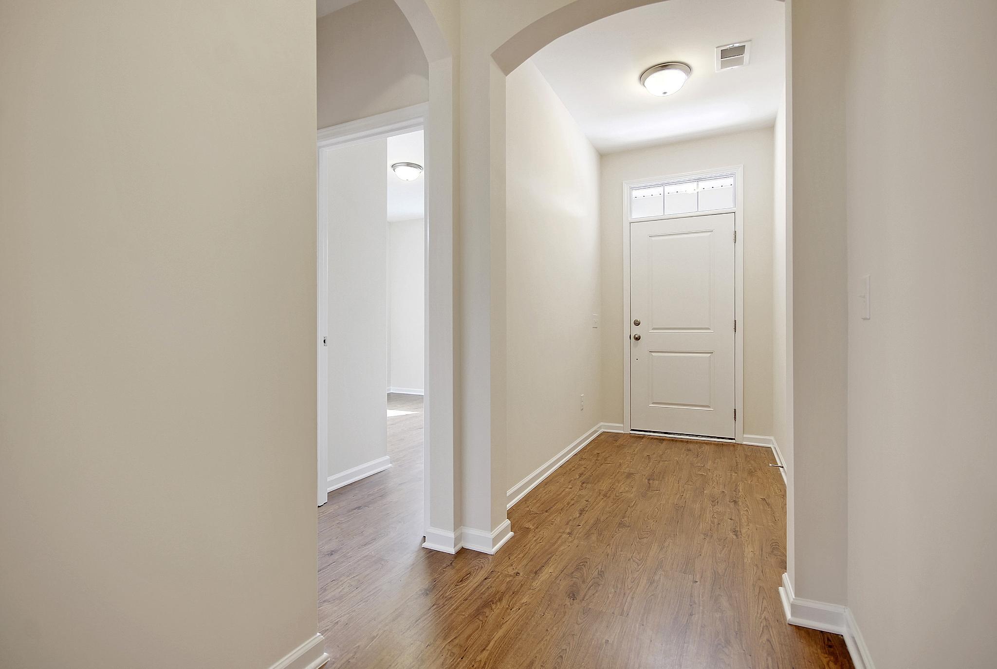 Greenwood Entryway