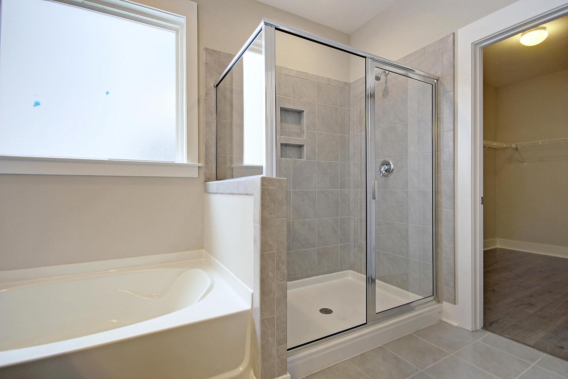 Belmont Master Bathroom Separate Tub & Shower