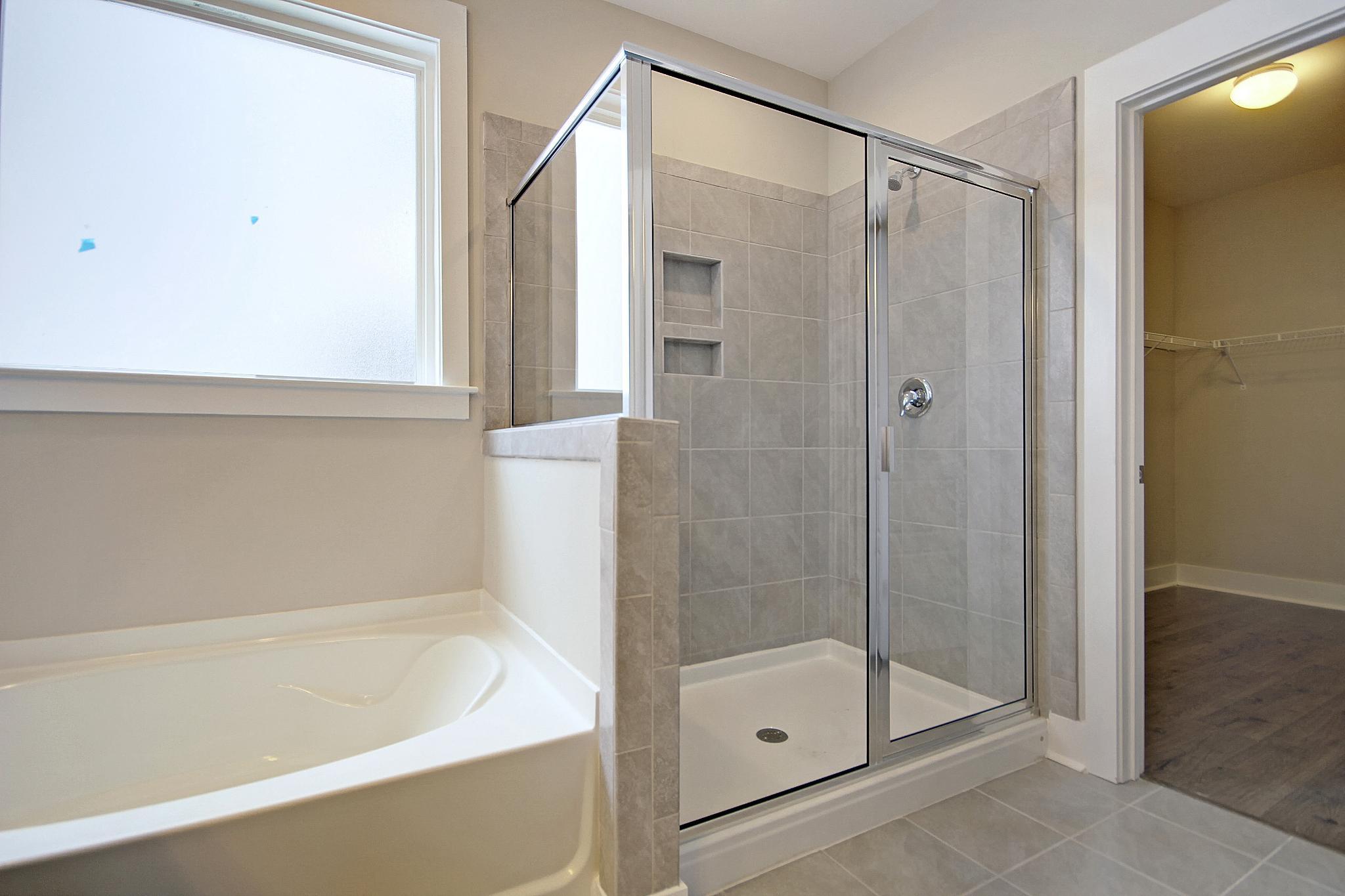 Belmont Master Bathroom Separate Tub & Shower
