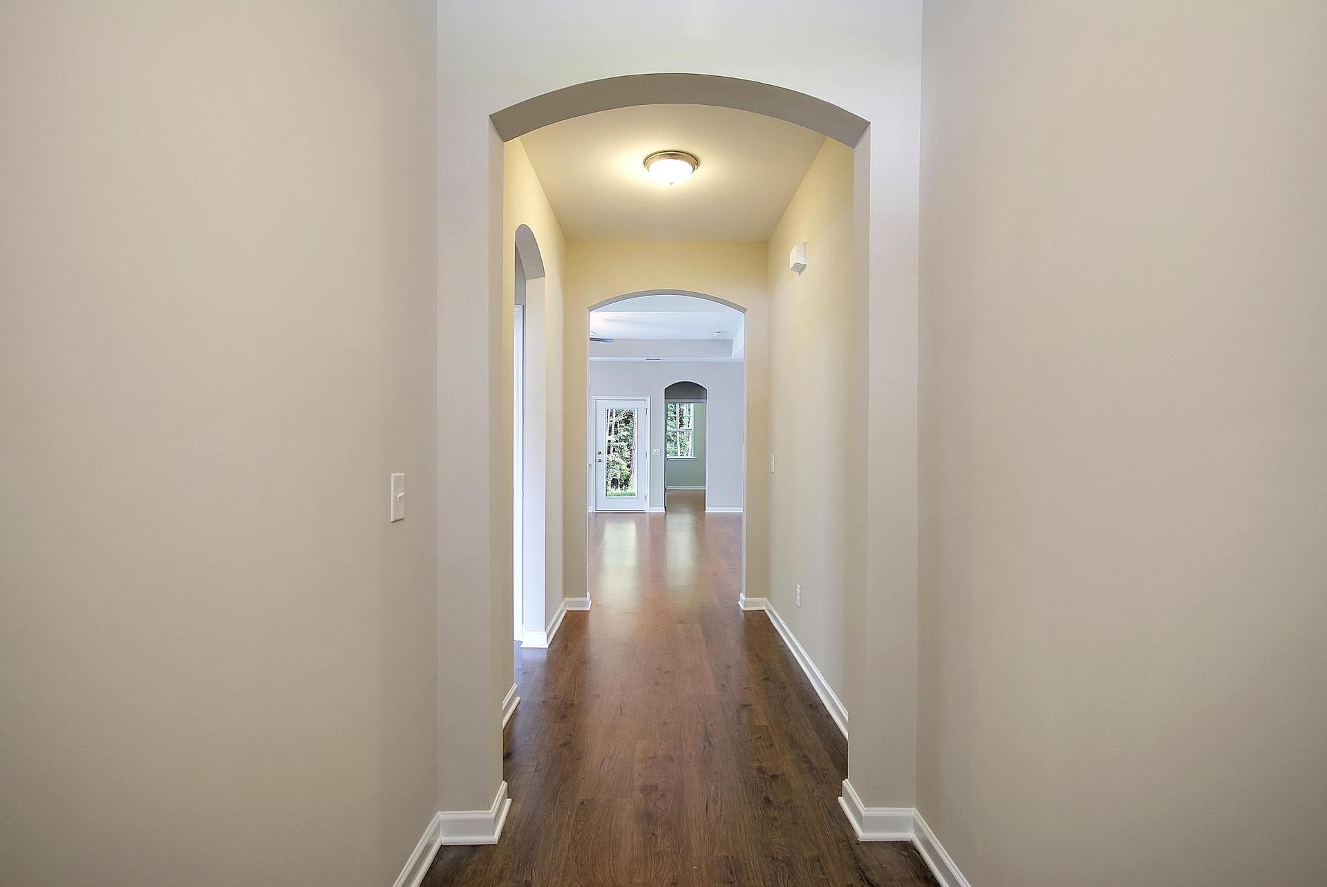 Saluda Foyer