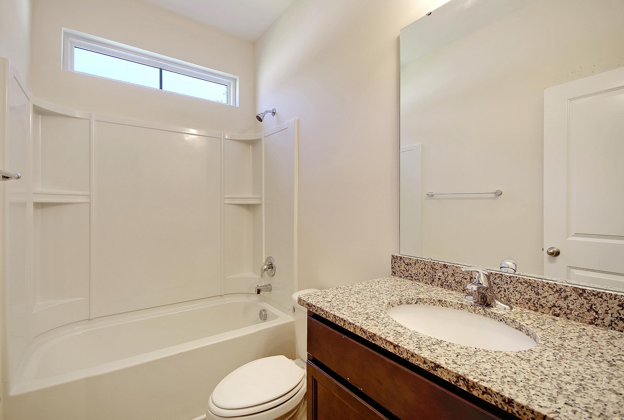 Colleton Optional Full Bathroom at Powder Room