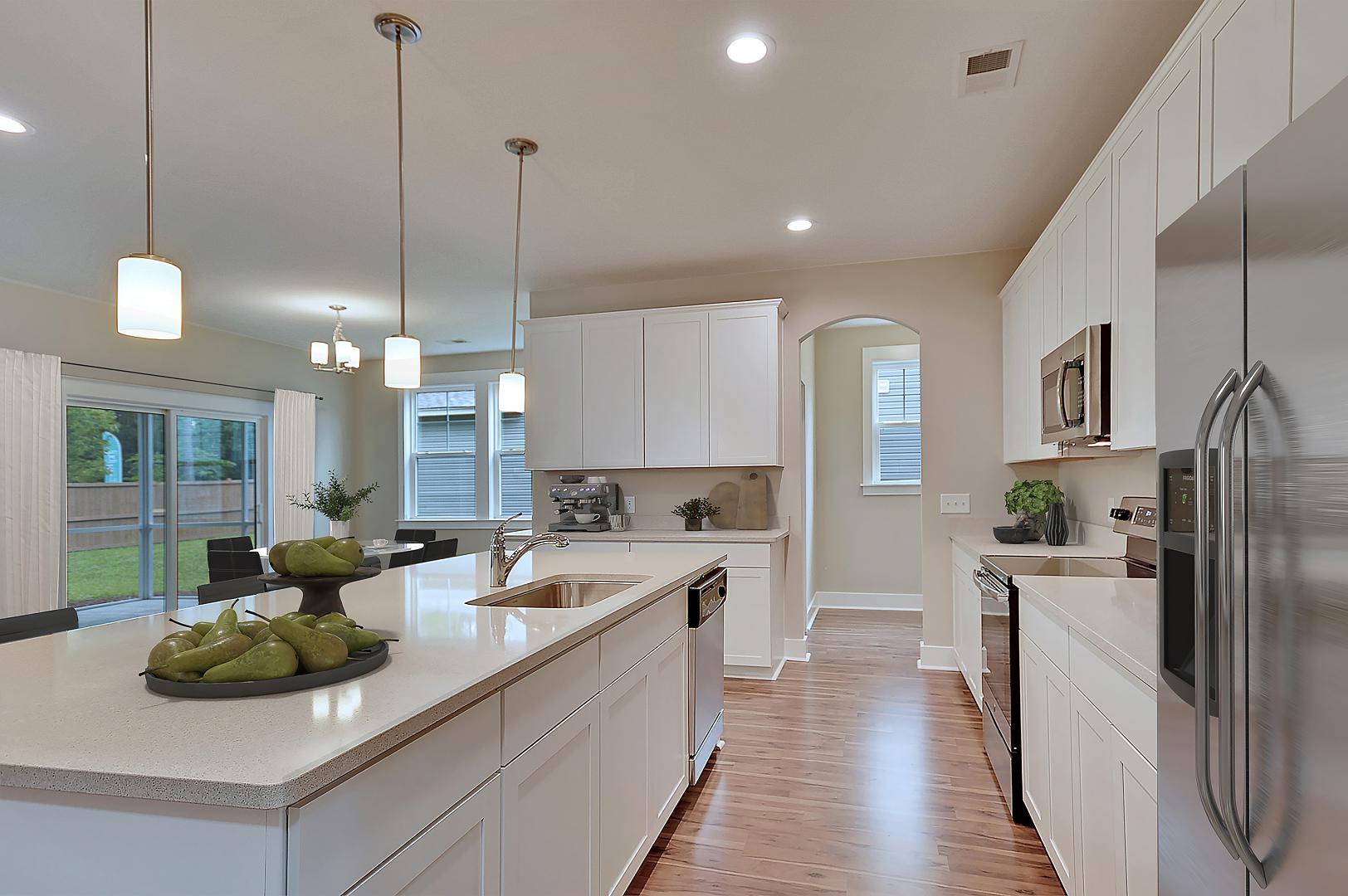 Delmar II Kitchen Furnished