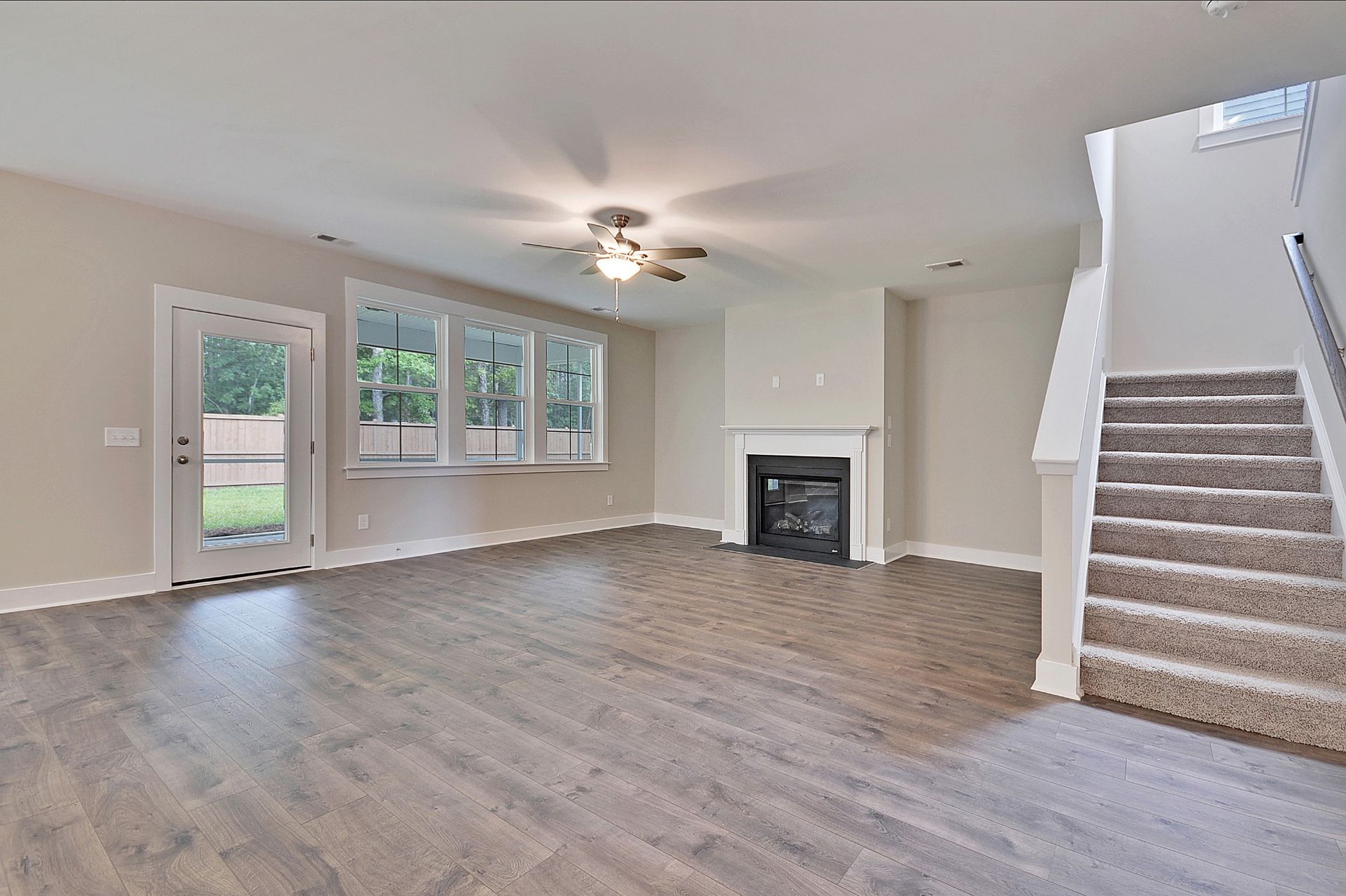 Maywood II Living Room