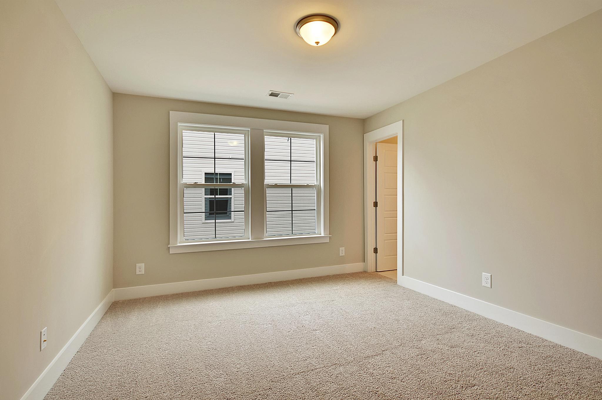 Maywood II Bedroom 4