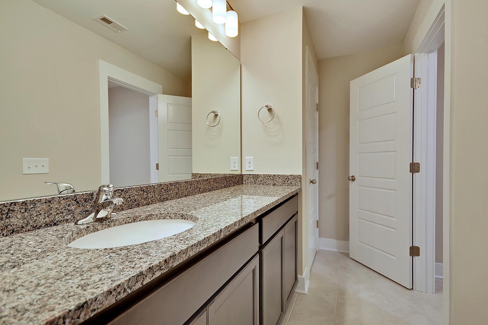 Maywood II Bathroom