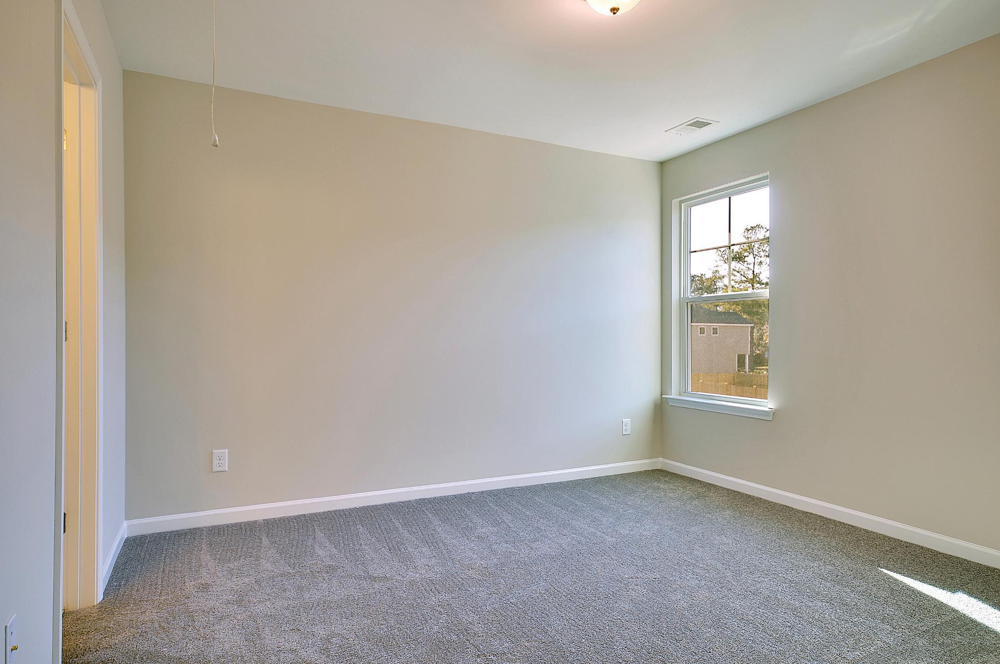 Hampton Bedroom 4