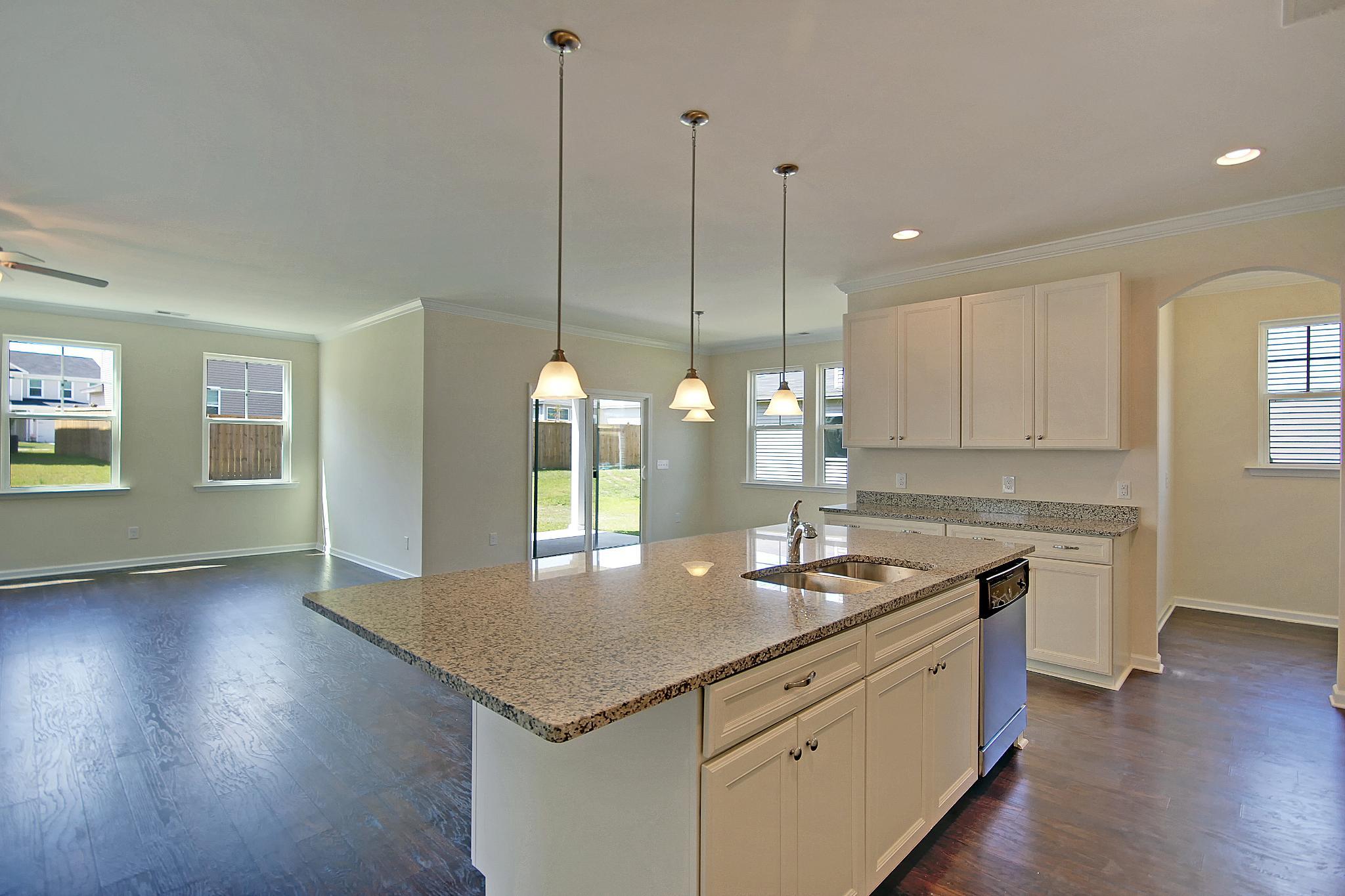 Florence II Kitchen Island Overlooking Breakfast Area