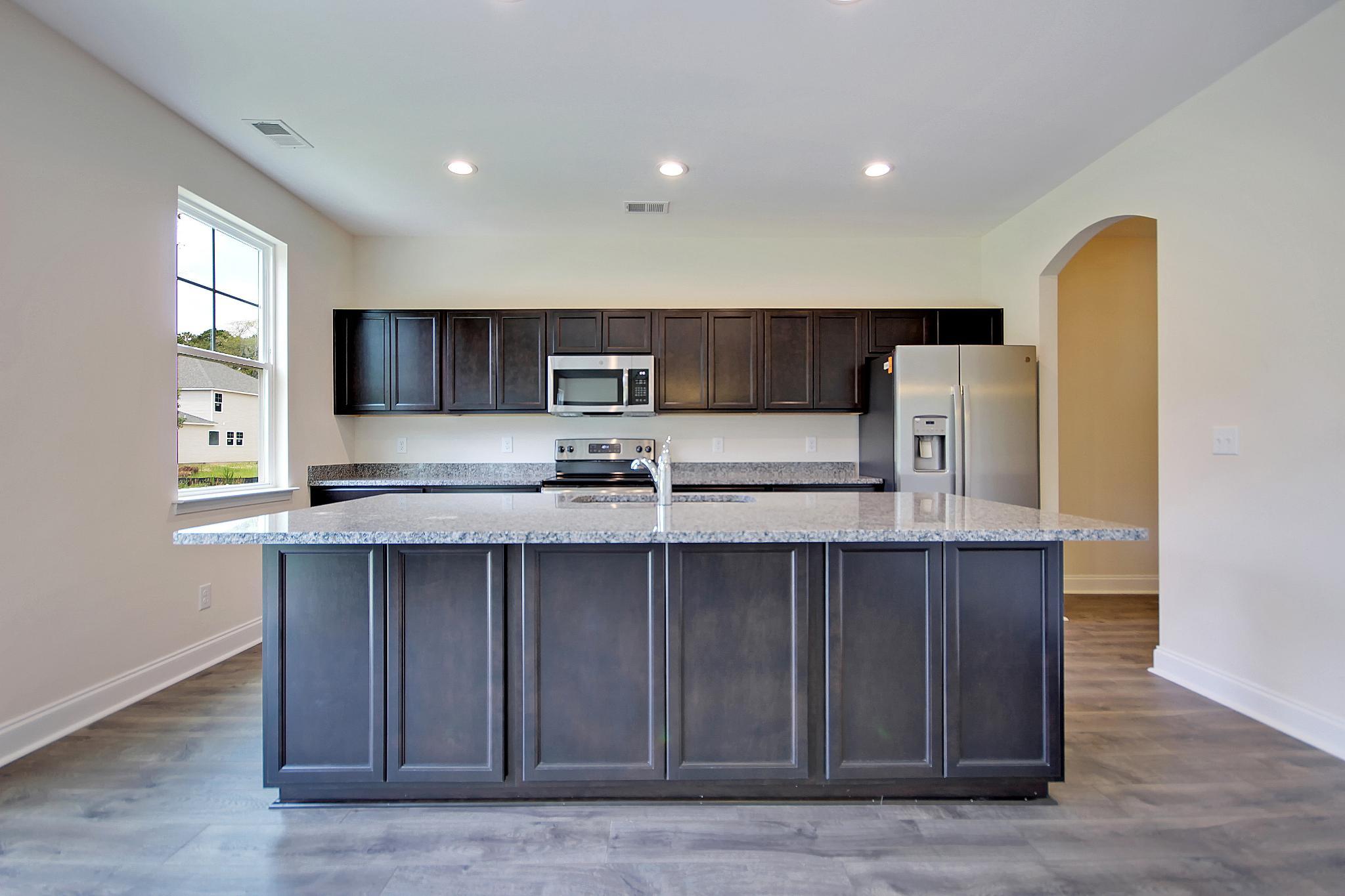 Dillon II Kitchen
