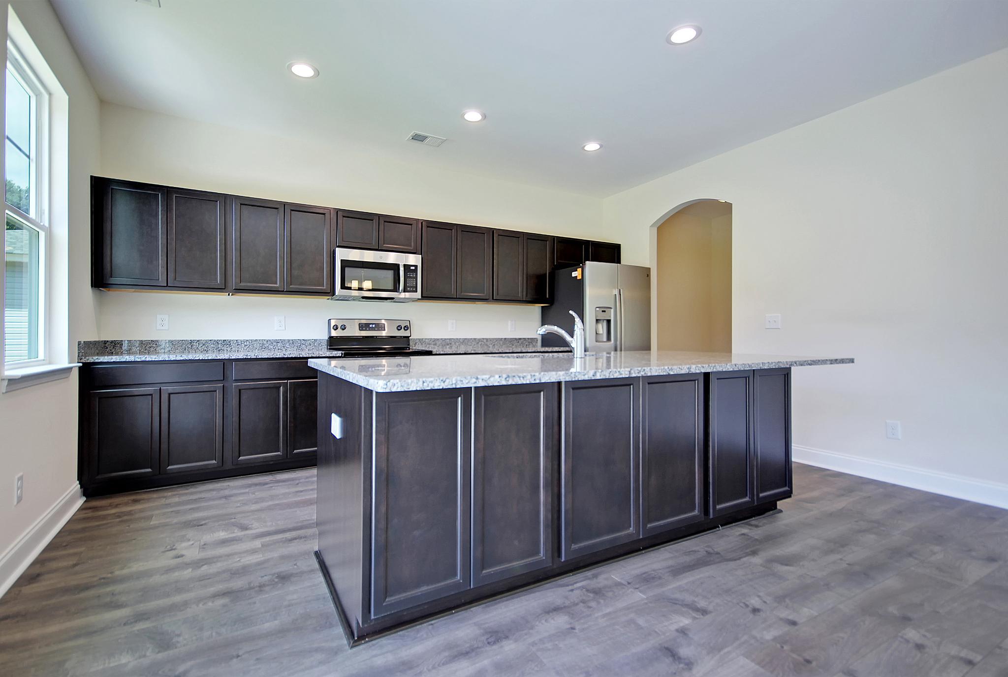 Dillon II Kitchen