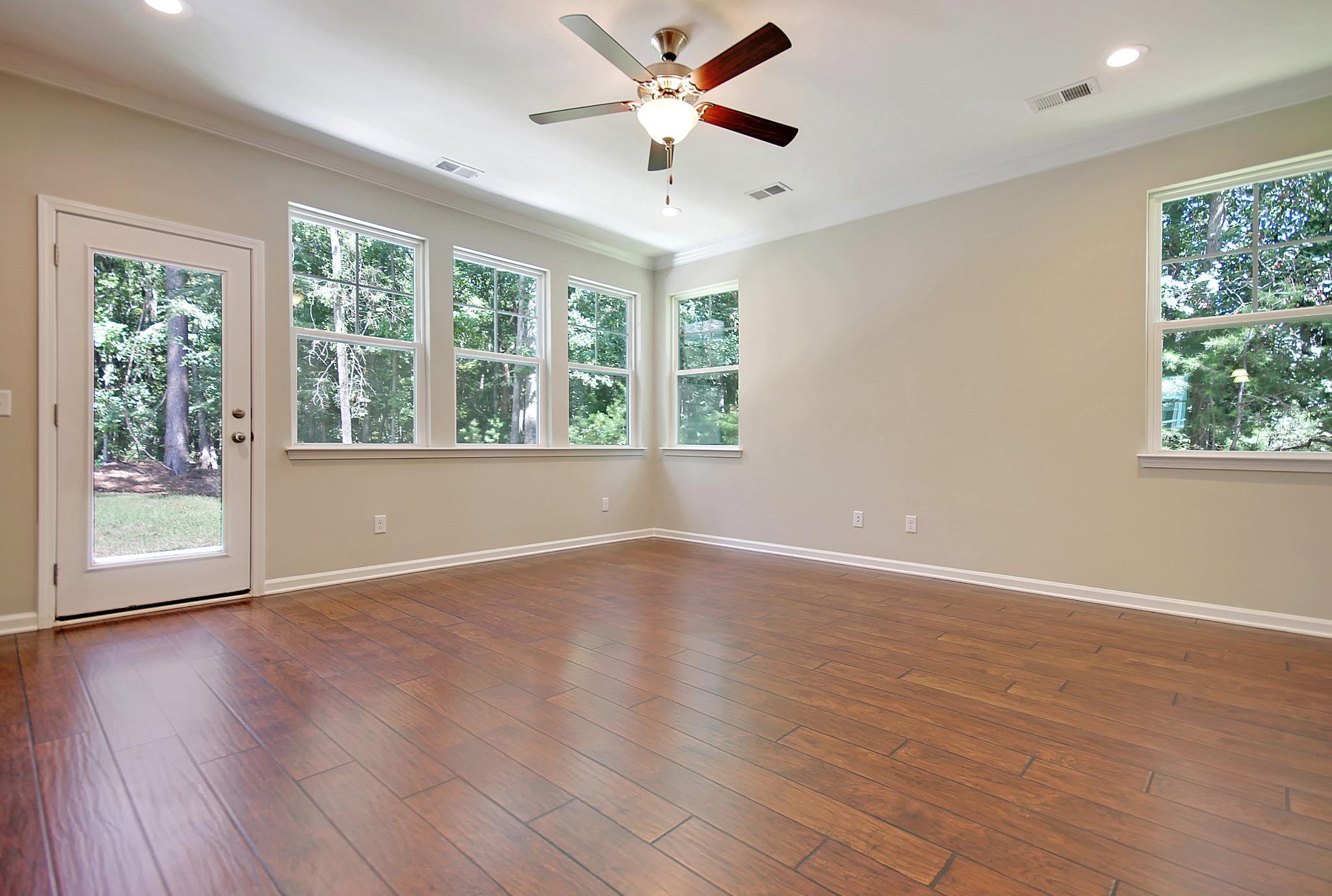 Saluda II Living Room