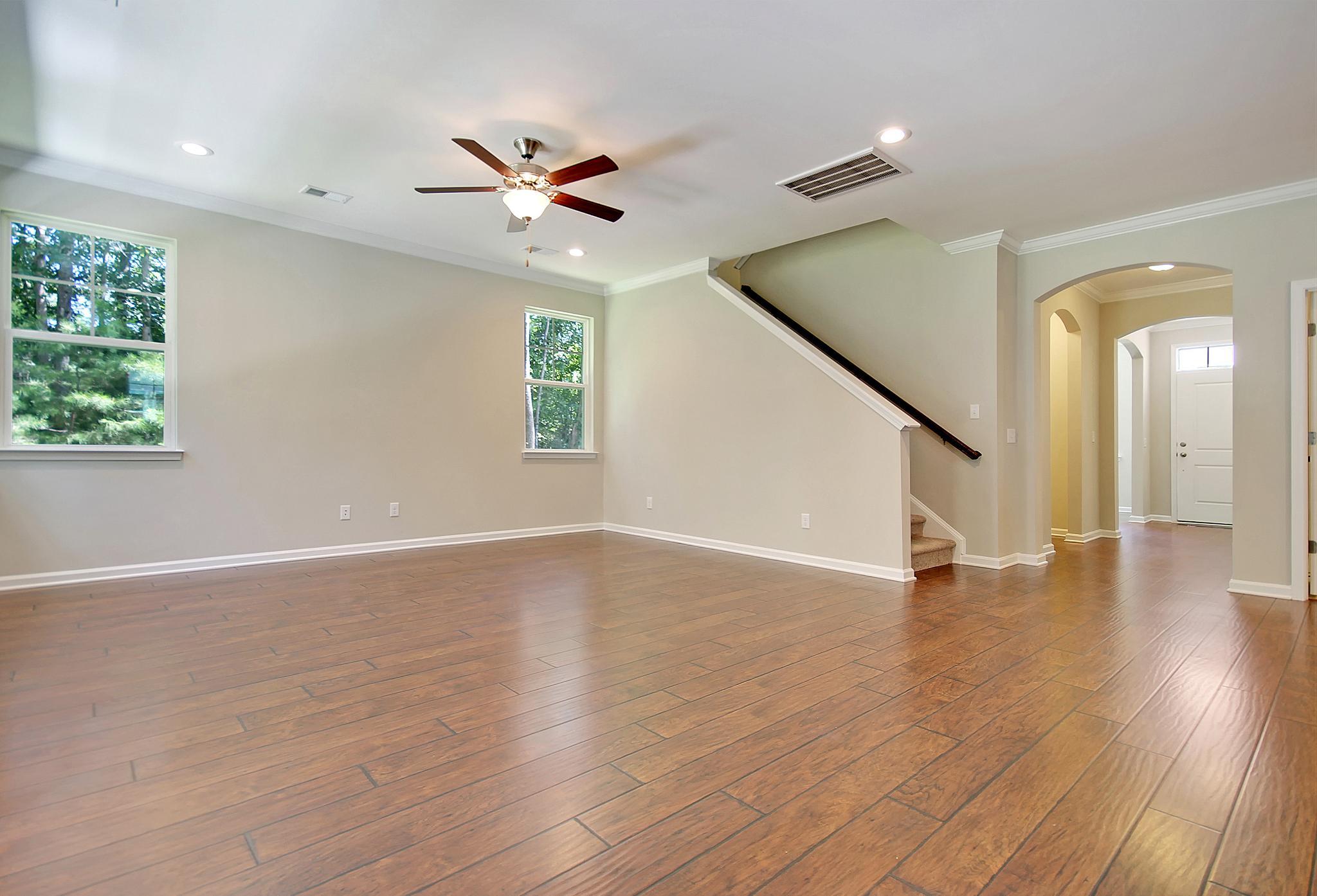 Saluda II Living Room
