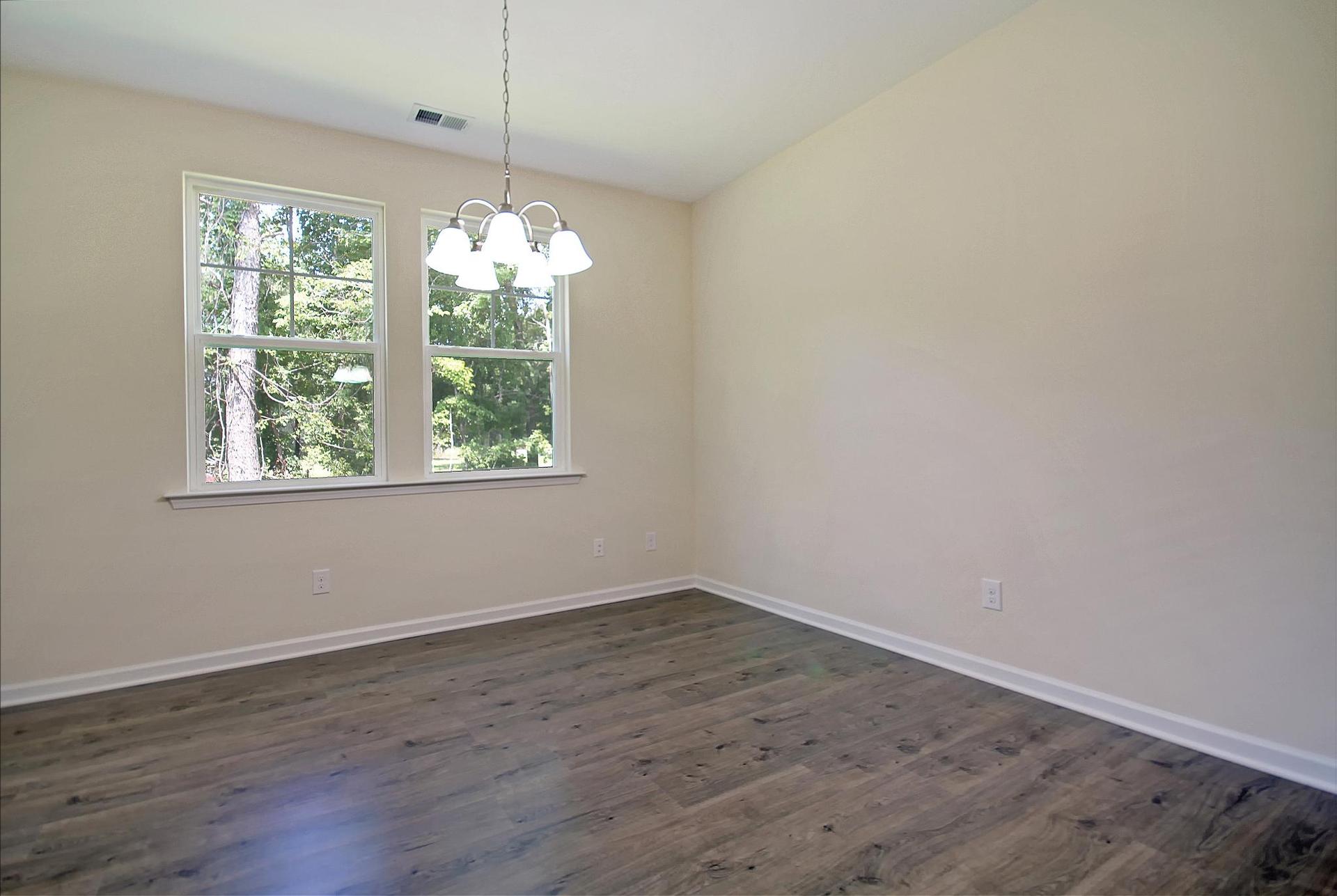Barnwell Flex Room