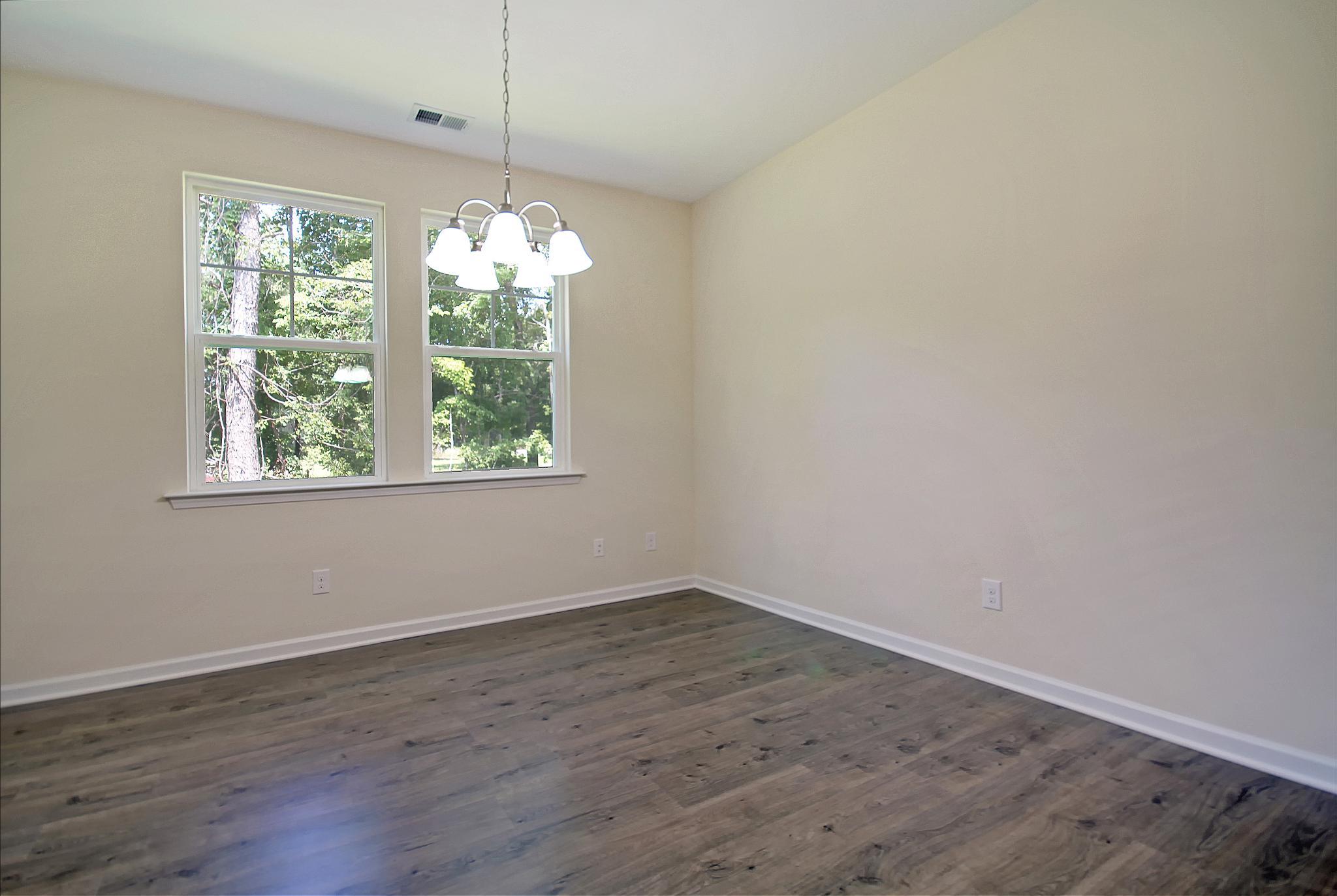 Barnwell Flex Room