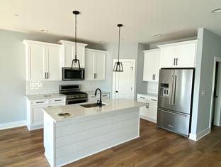 Huskins Builders Inc. por Huskins Builders Inc. en Baltimore Maryland