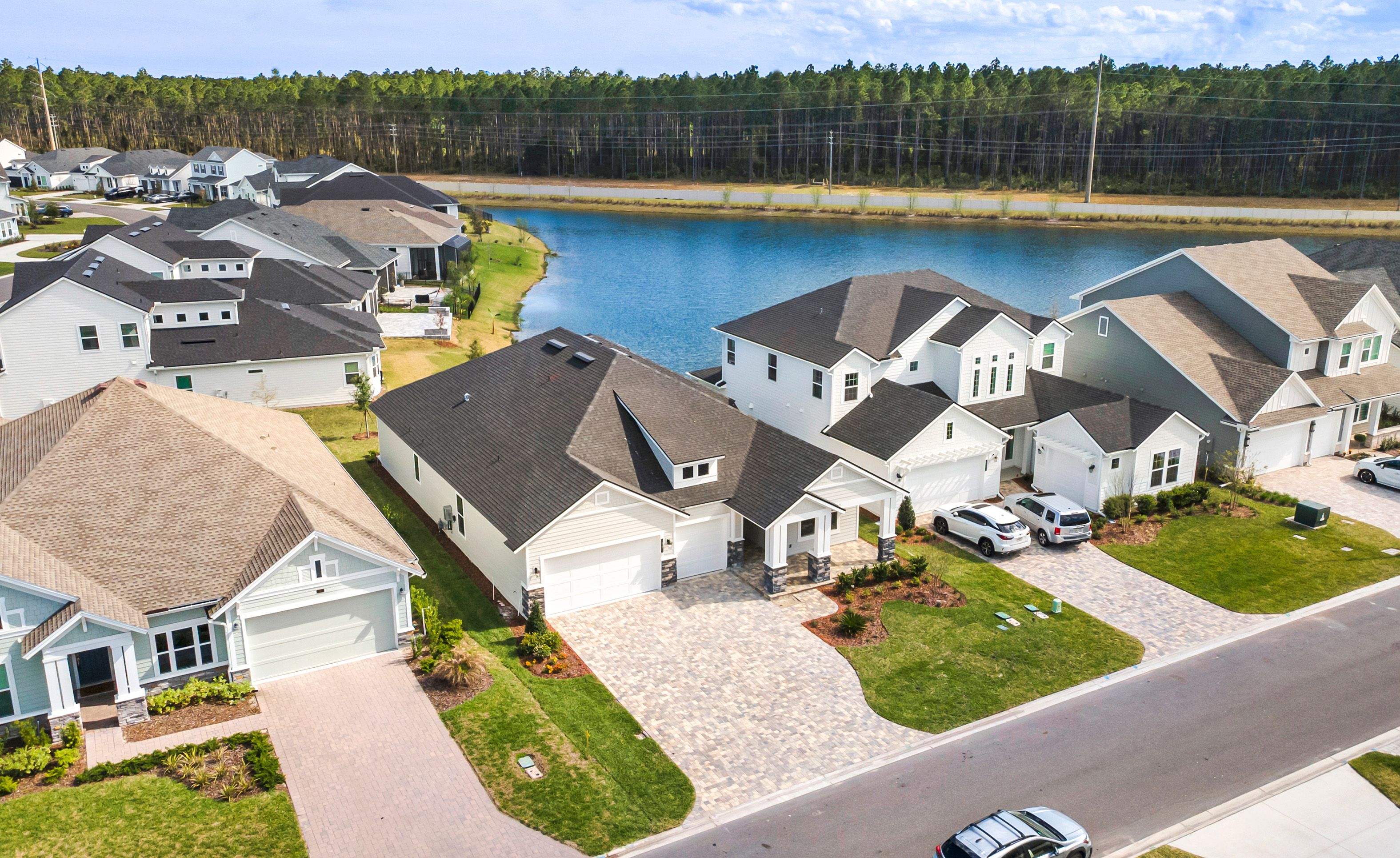 33 Star Crossed Lane (Davenport)