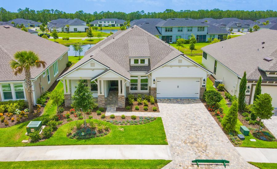 495 Stirling Bridge Dr. (Davenport)