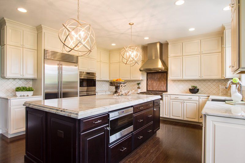 casa en Vernon Hills por Icon Building Group