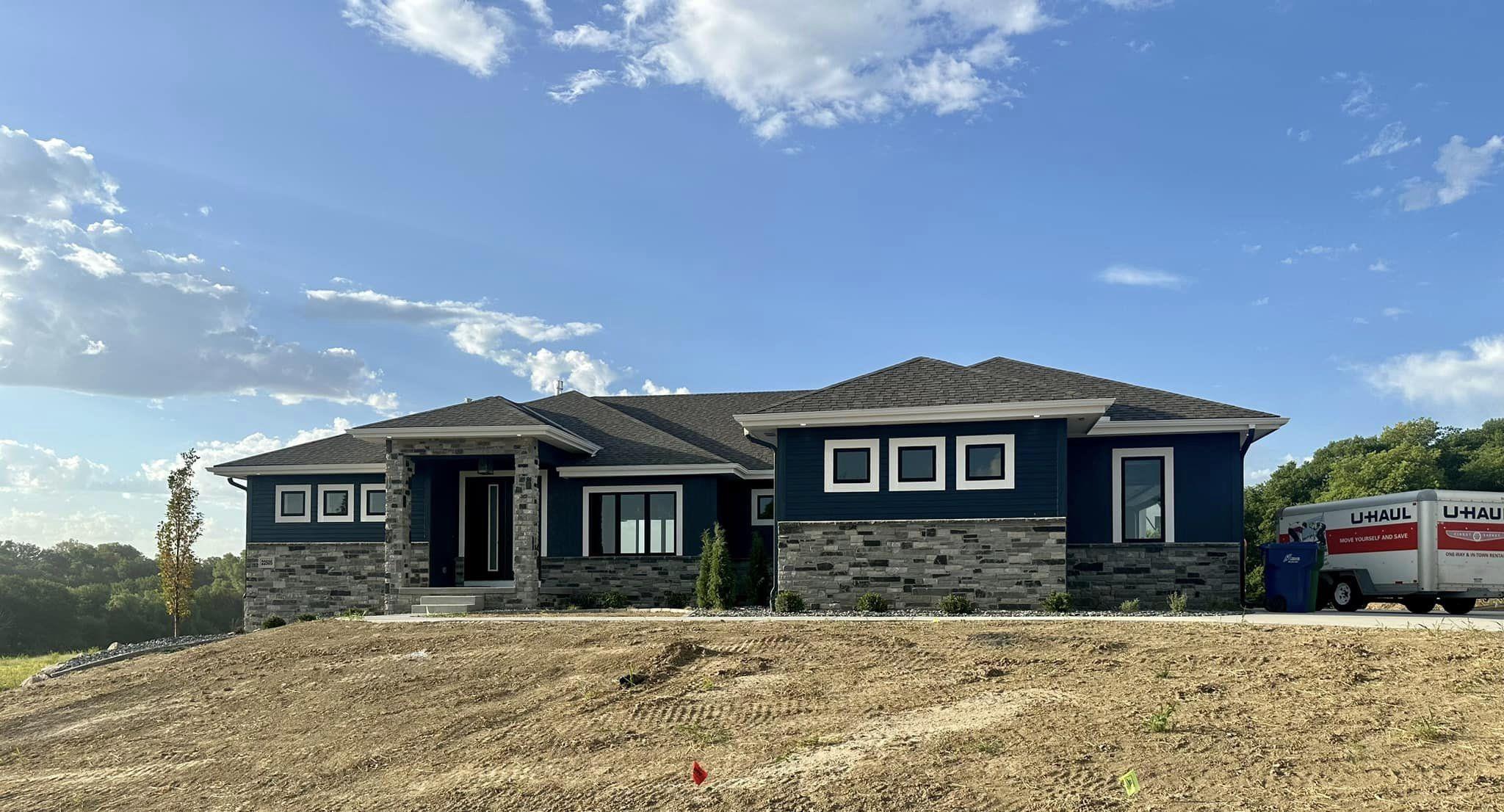 casa en Ideal Designs por Ideal Designs