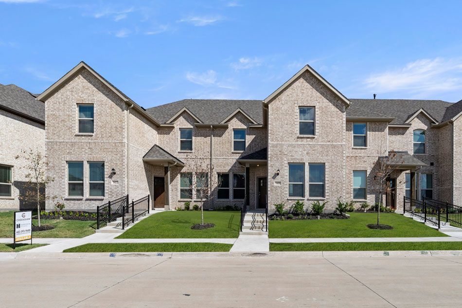 Conroe - Creekshaw: Royse City, Texas - Impression Homes