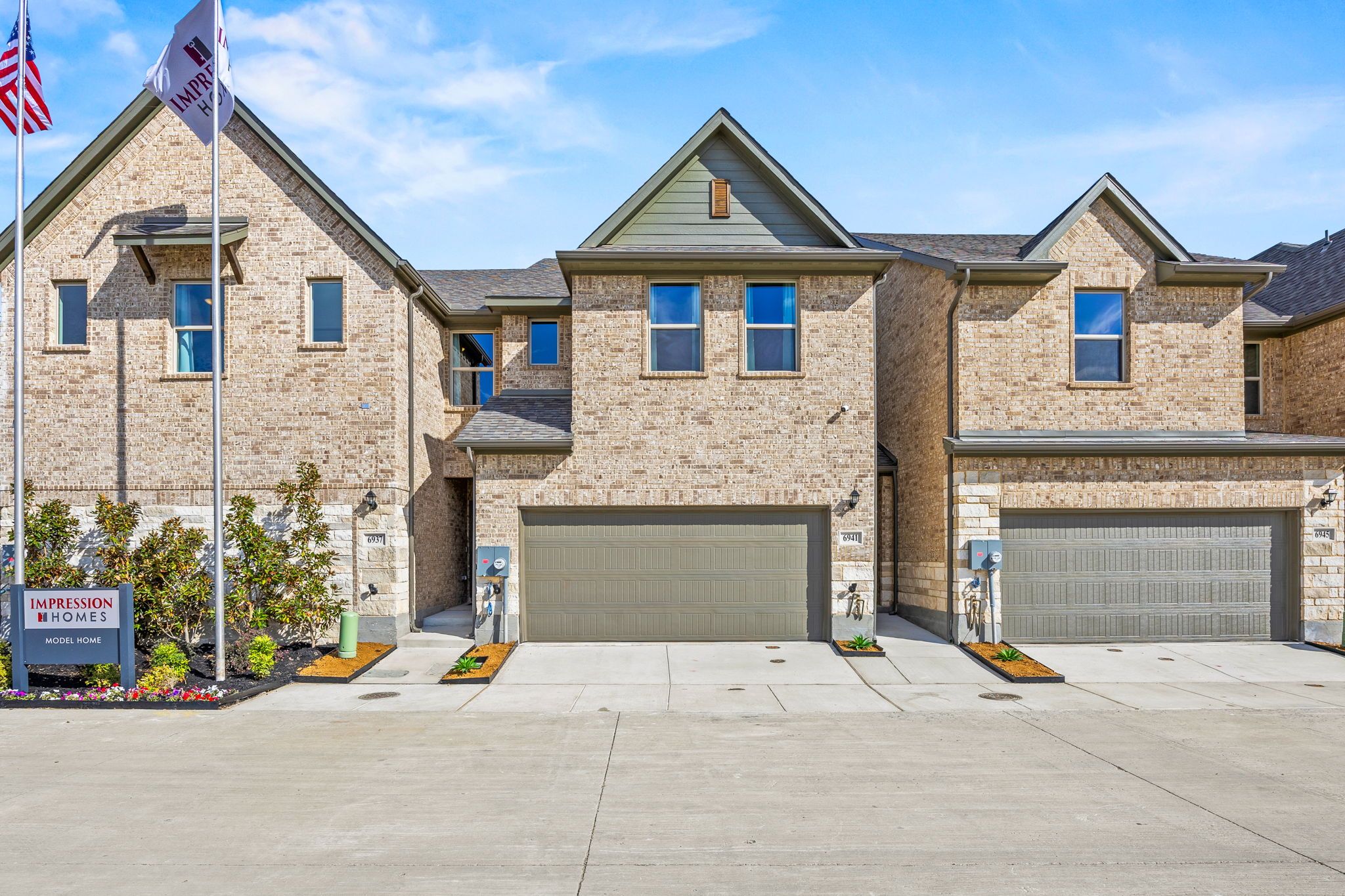 casa en Sereno Oaks at Buckner Terrace por Impression Homes