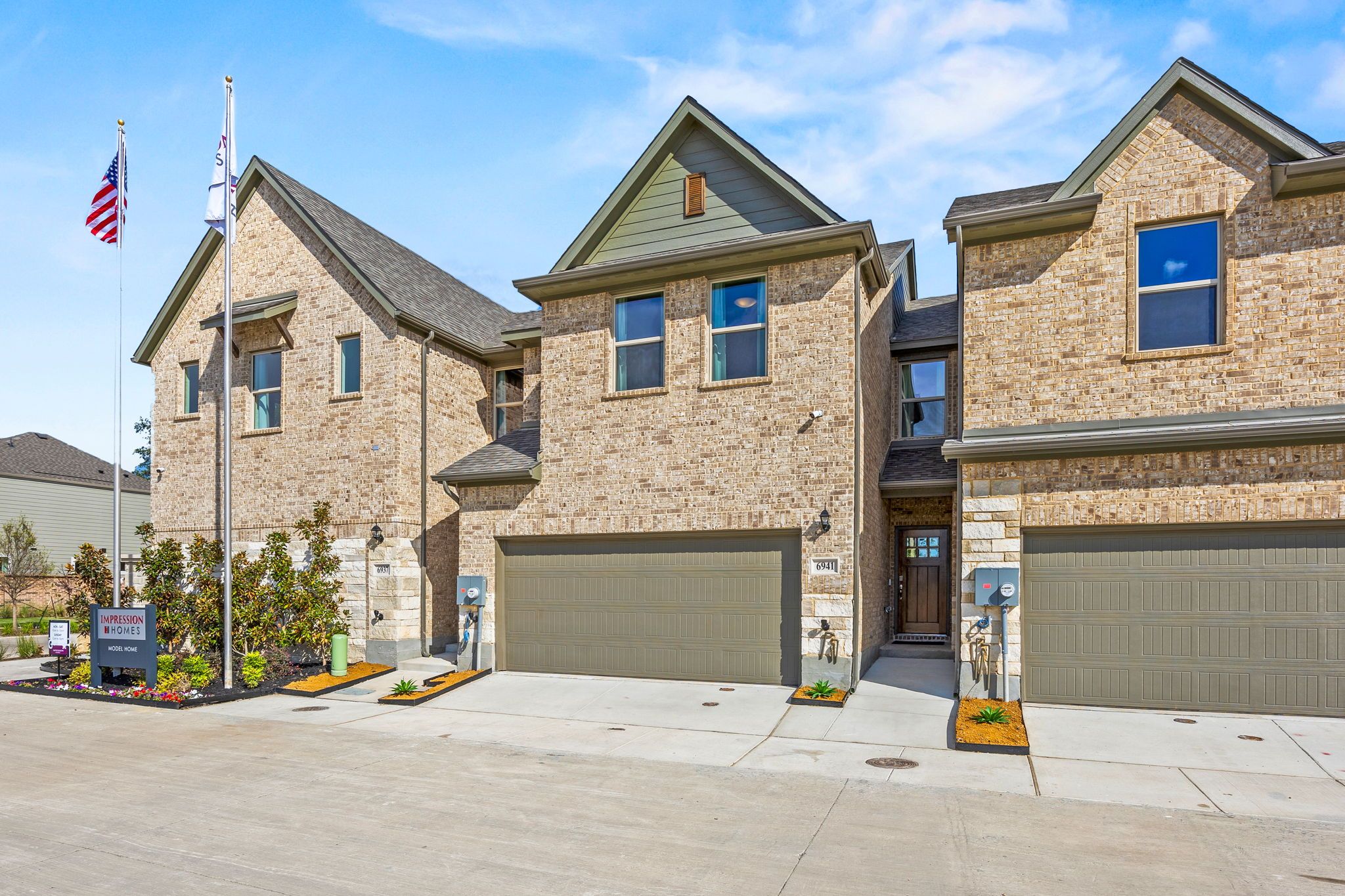 casa en Sereno Oaks at Buckner Terrace por Impression Homes
