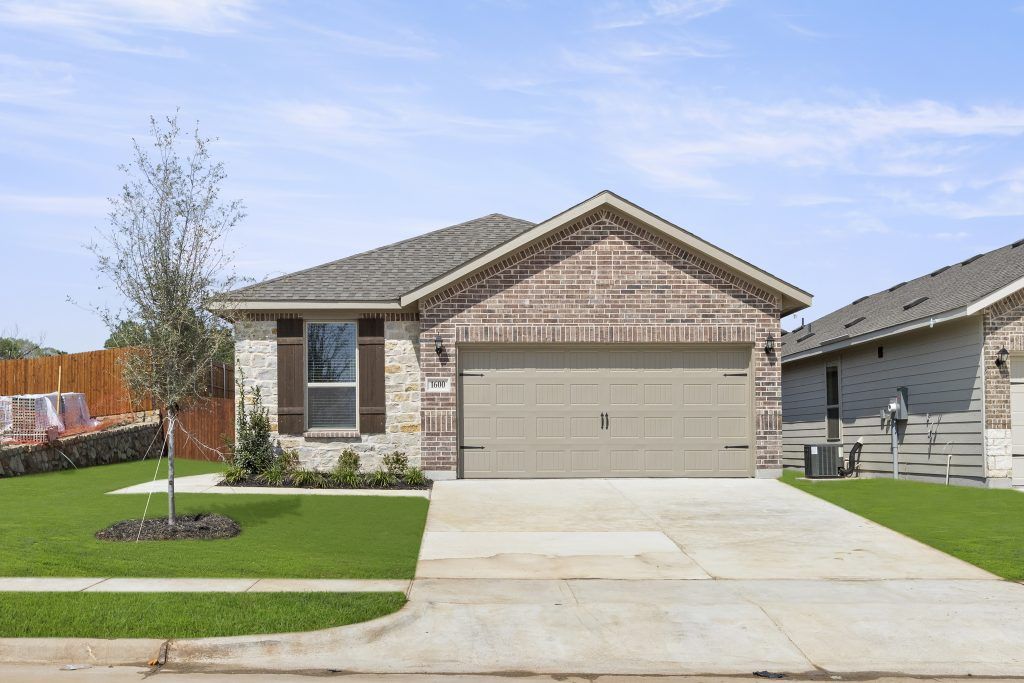 Hickory - Belmont: Aubrey, Texas - Impression Homes
