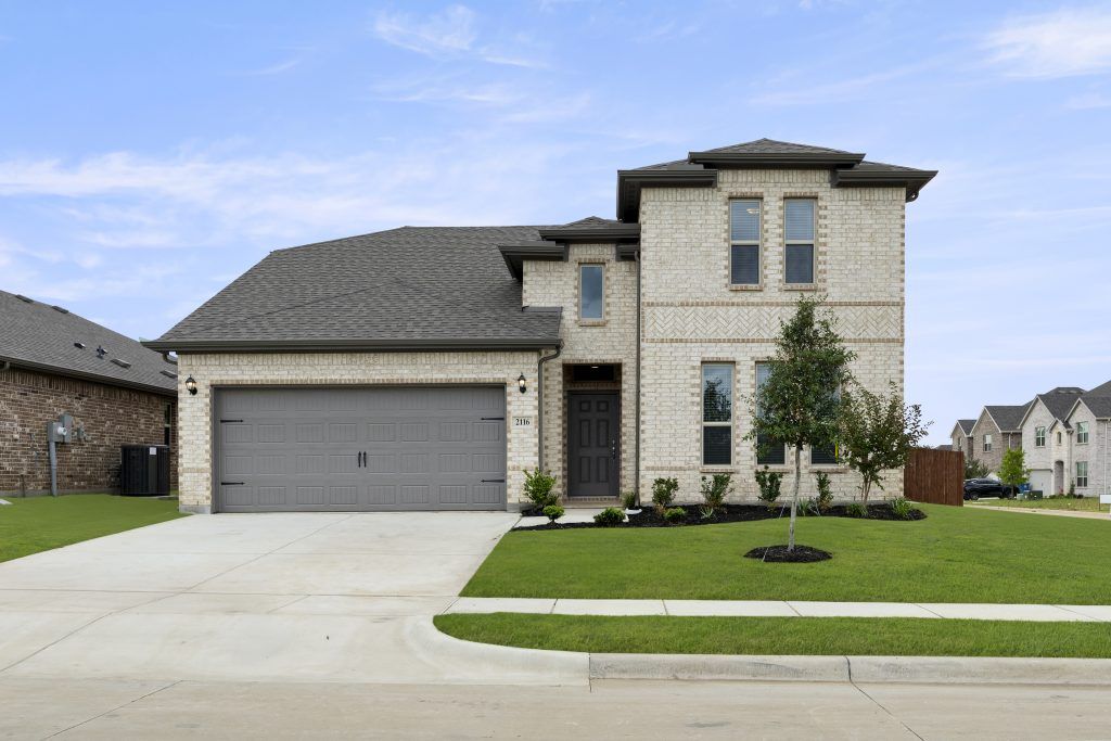 Phoenix - Keeneland: Aubrey, Texas - Impression Homes
