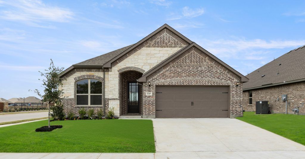 Kingsgate - Timberbrook: Justin, Texas - Impression Homes