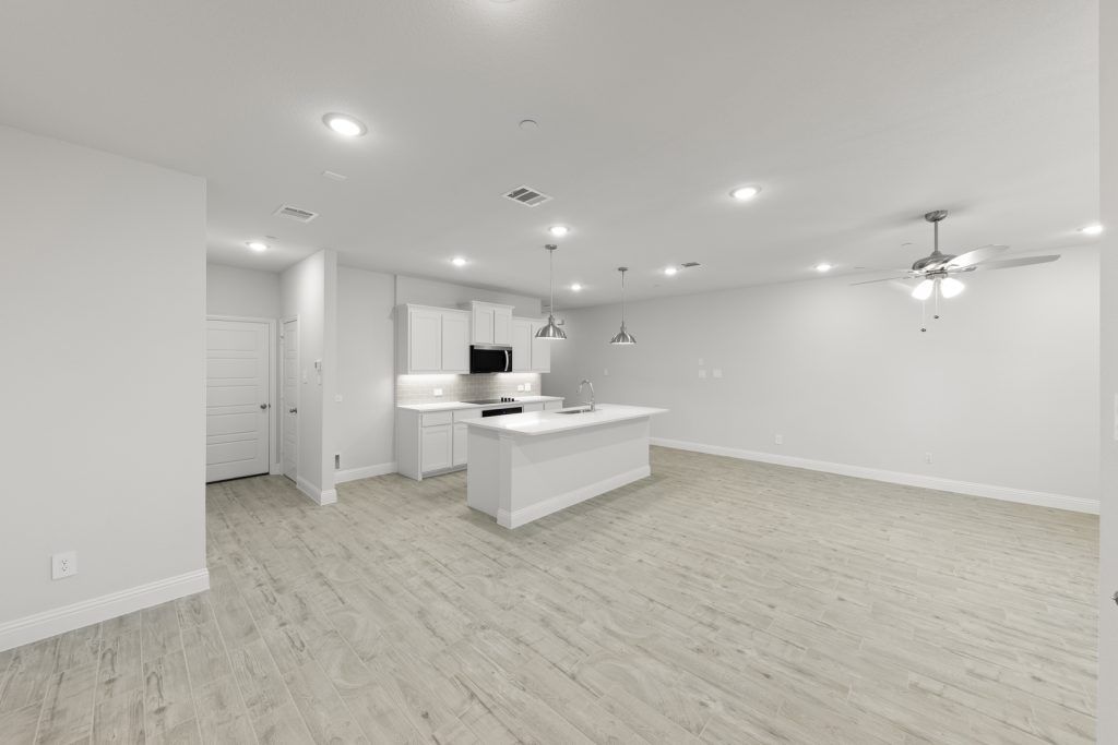 6937 Mustang Isle Dr. Dallas, TX 75228