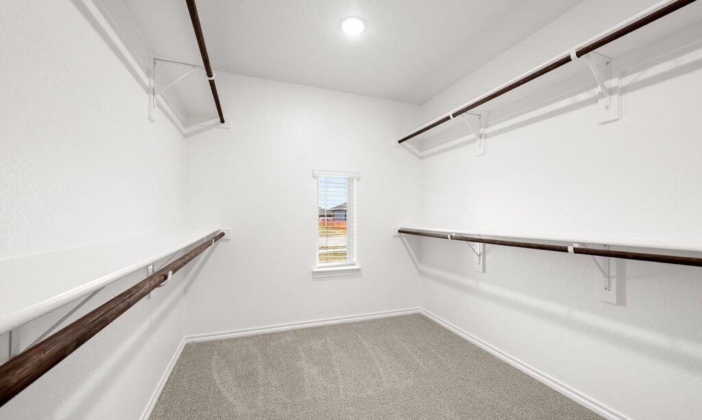 701 Stone Eagle Dr. Azle, TX 76020