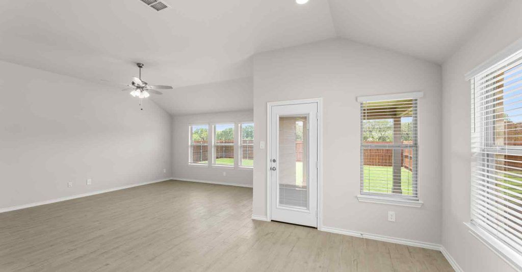 111 Aston Way. Terrell, TX 75160