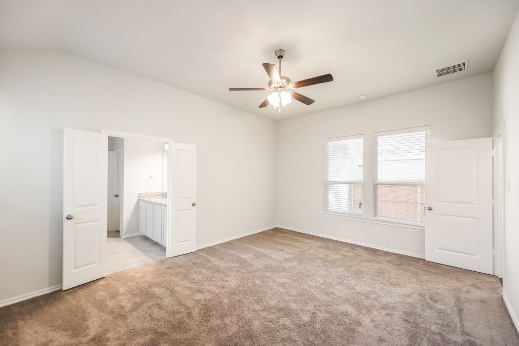 3904 Hometown Boulevard. Heartland, TX 75126