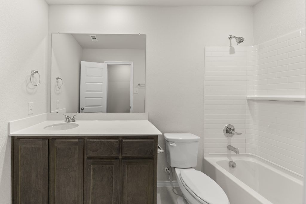 111 Aston Way. Terrell, TX 75160