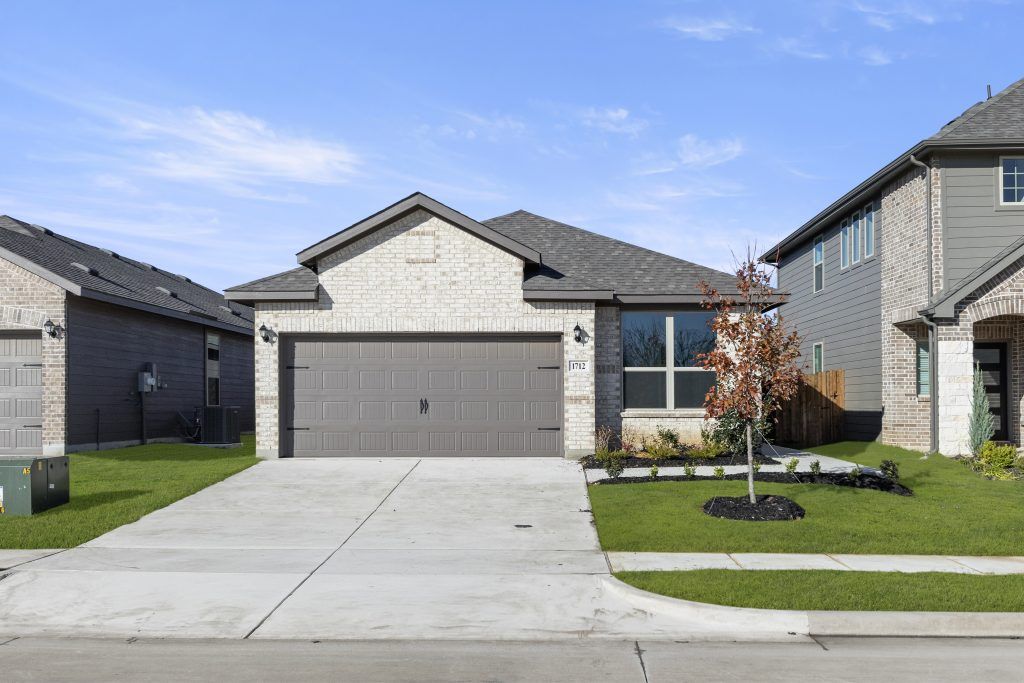 Birch - Creekside Ranch: Blue Ridge, Texas - Impression Homes