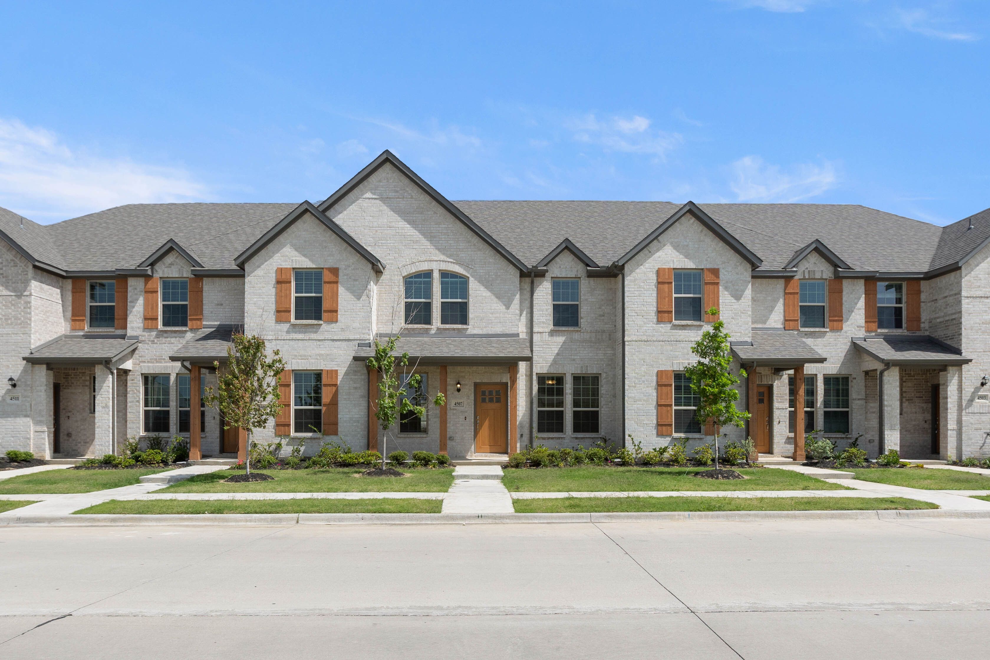 Arrowhead in Sanger Circle - Sanger Circle - Townhomes: Sanger, Texas - Impression Homes