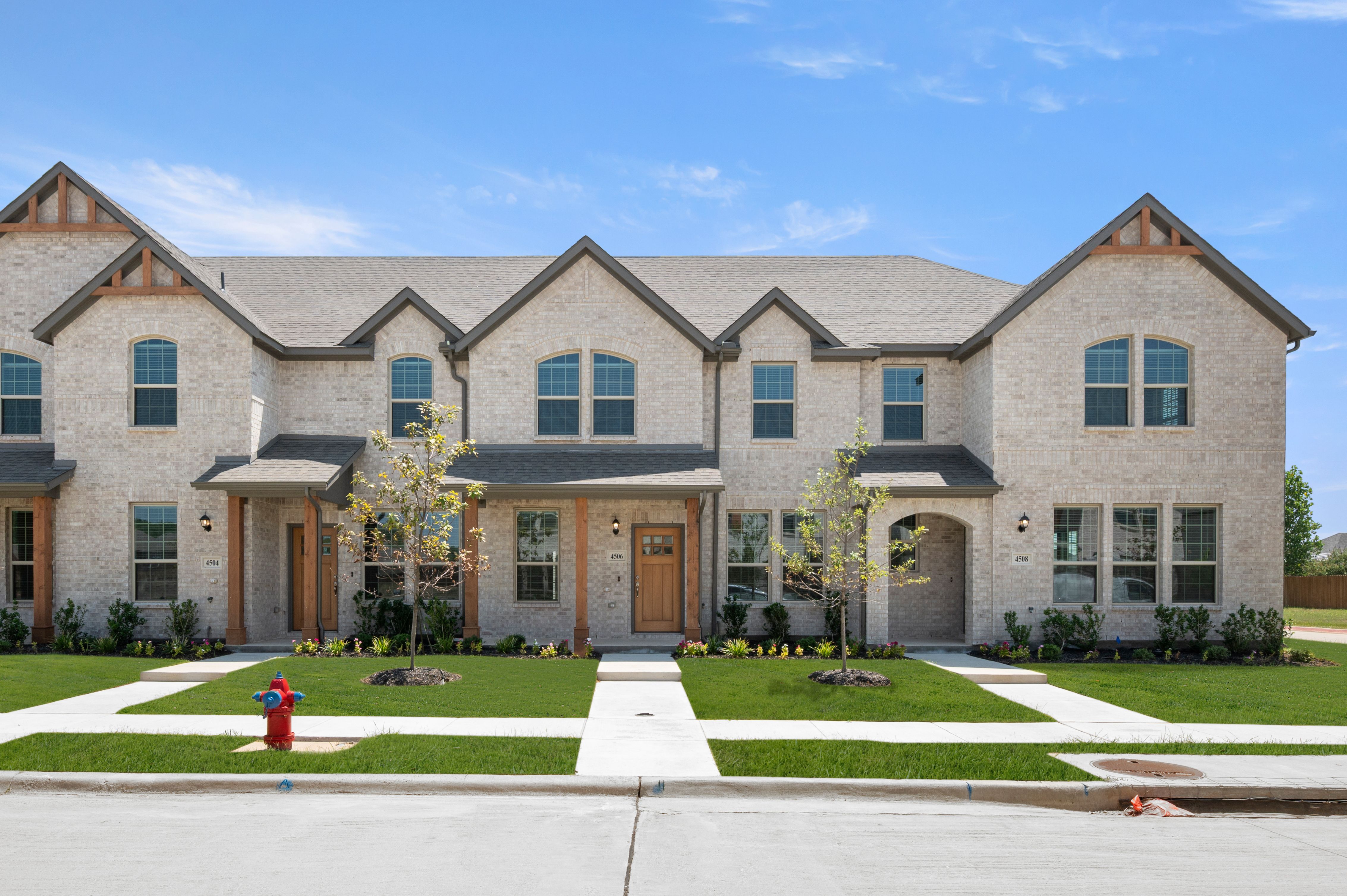 Arrowhead in Sanger Circle - Sanger Circle - Townhomes: Sanger, Texas - Impression Homes