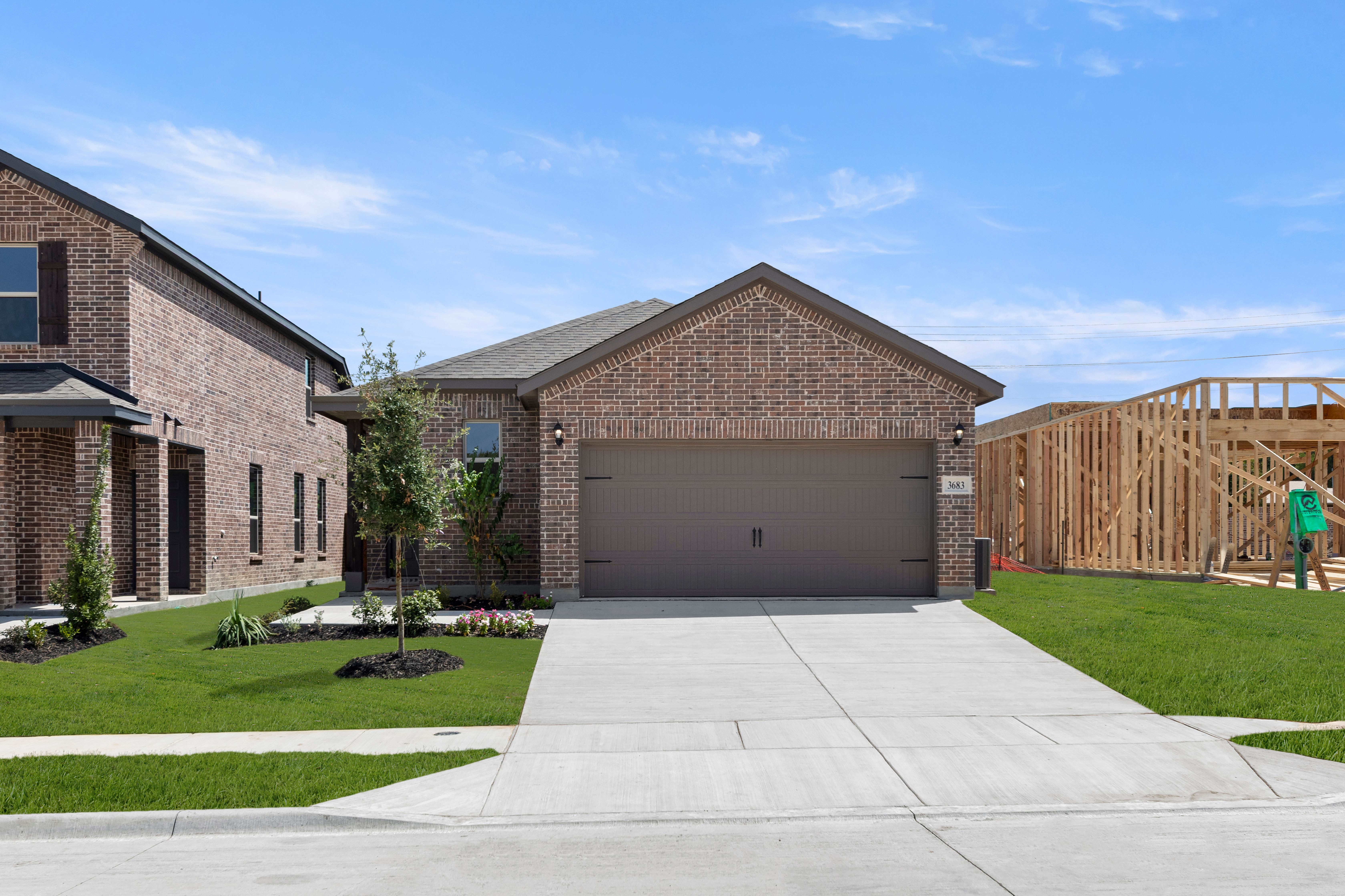 3683 Desperado Way